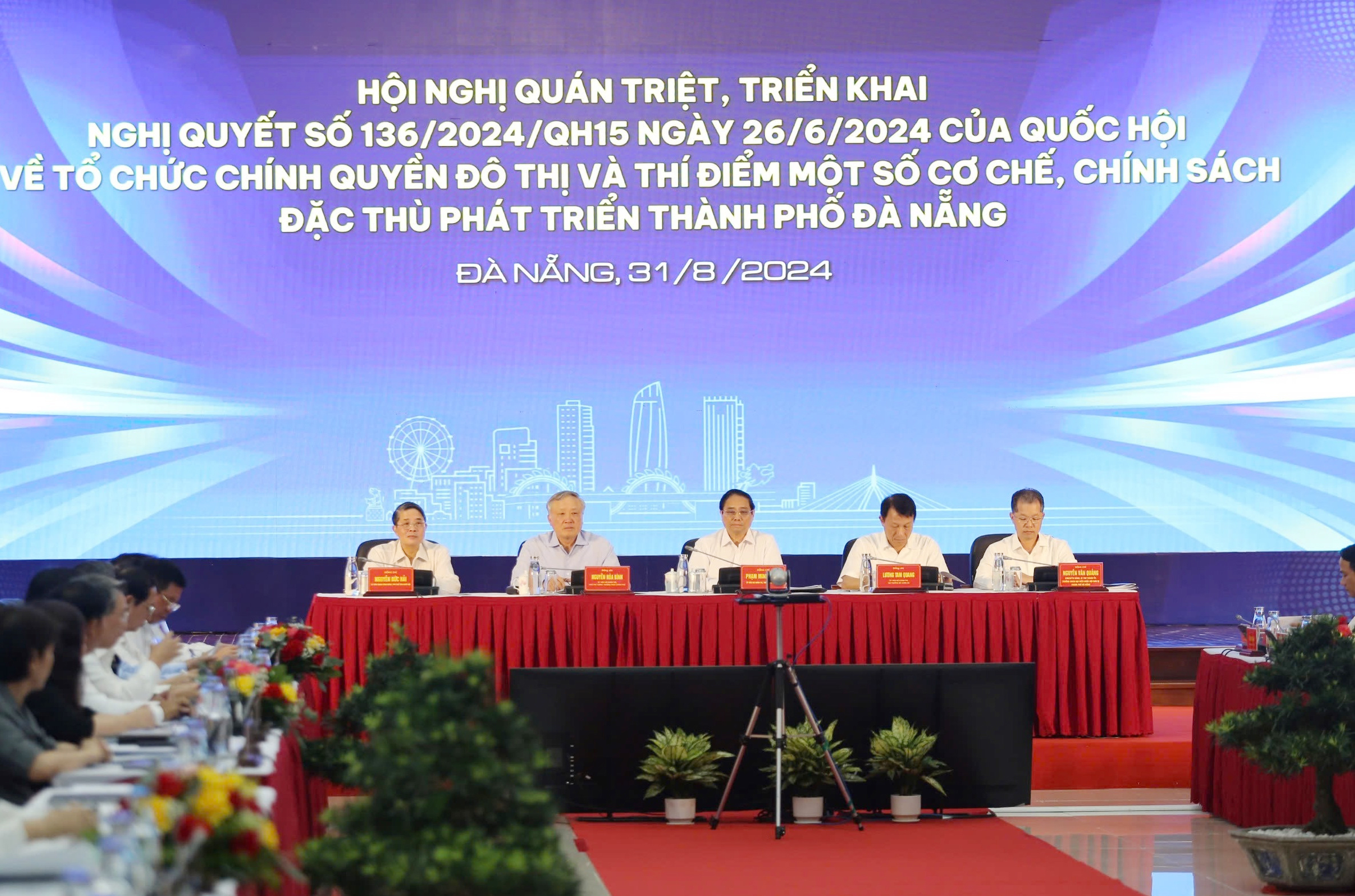 Đ&agrave; Nẵng triển khai Nghị quyết mới về th&iacute; điểm cơ chế, ch&iacute;nh s&aacute;ch đặc th&ugrave;- Ảnh 1.