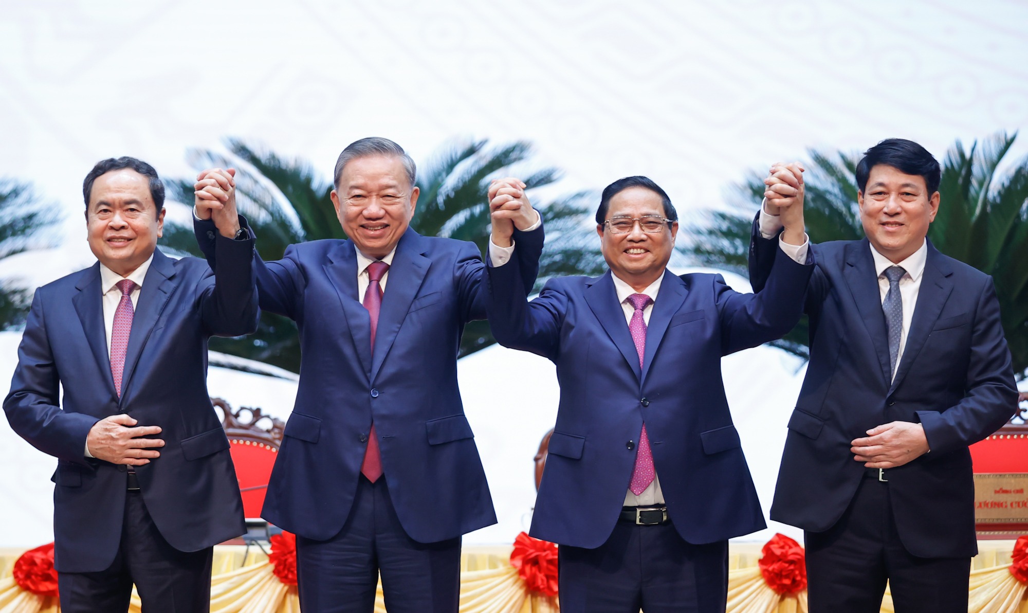 Tổng B&iacute; thư, Chủ tịch nước T&ocirc; L&acirc;m: Hết l&ograve;ng phụng sự Tổ quốc, phục vụ Nh&acirc;n d&acirc;n- Ảnh 2.