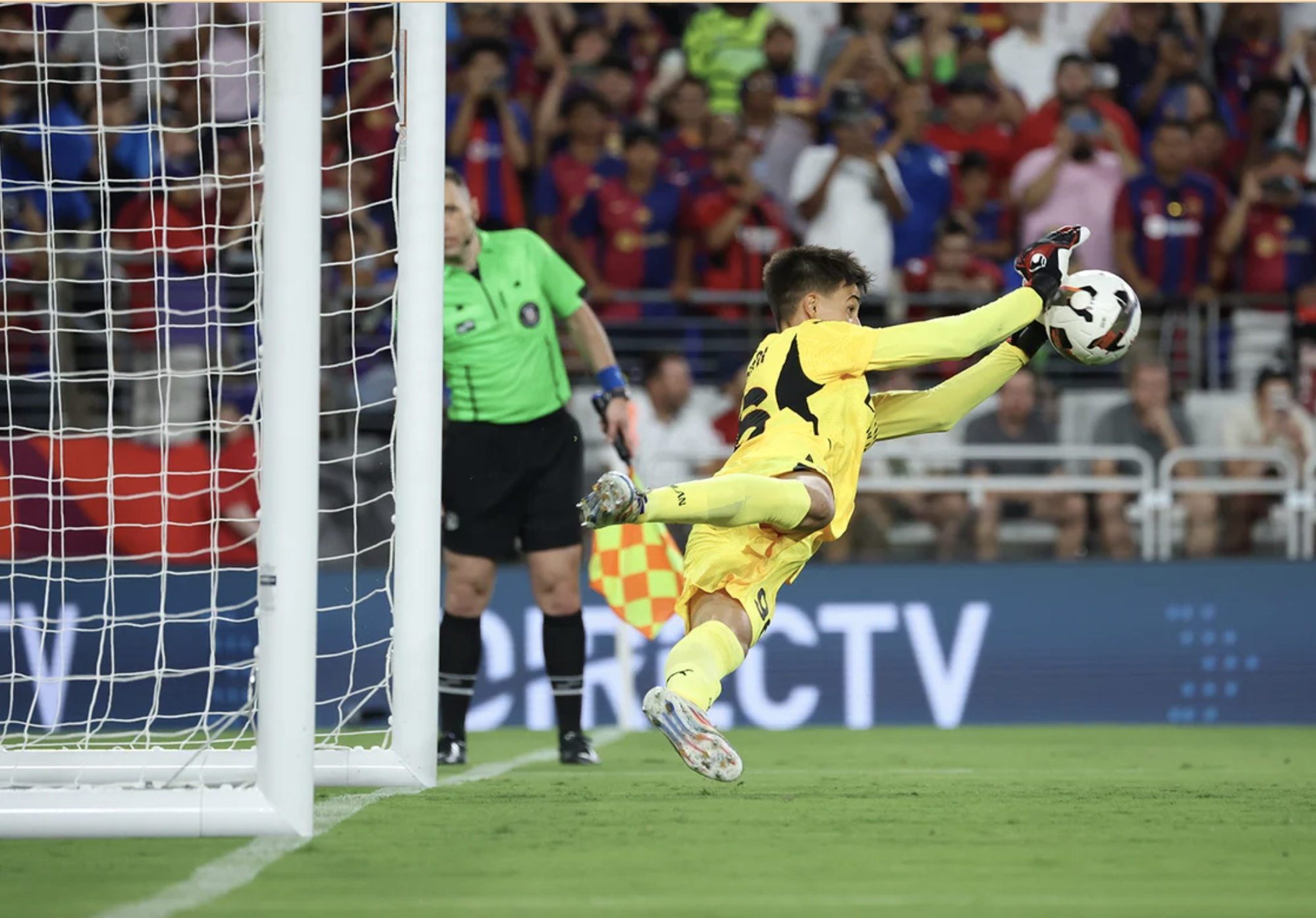 Barcelona hụt bước trước AC Milan, Real Madrid thắng nhàn nhã Chelsea- Ảnh 8.