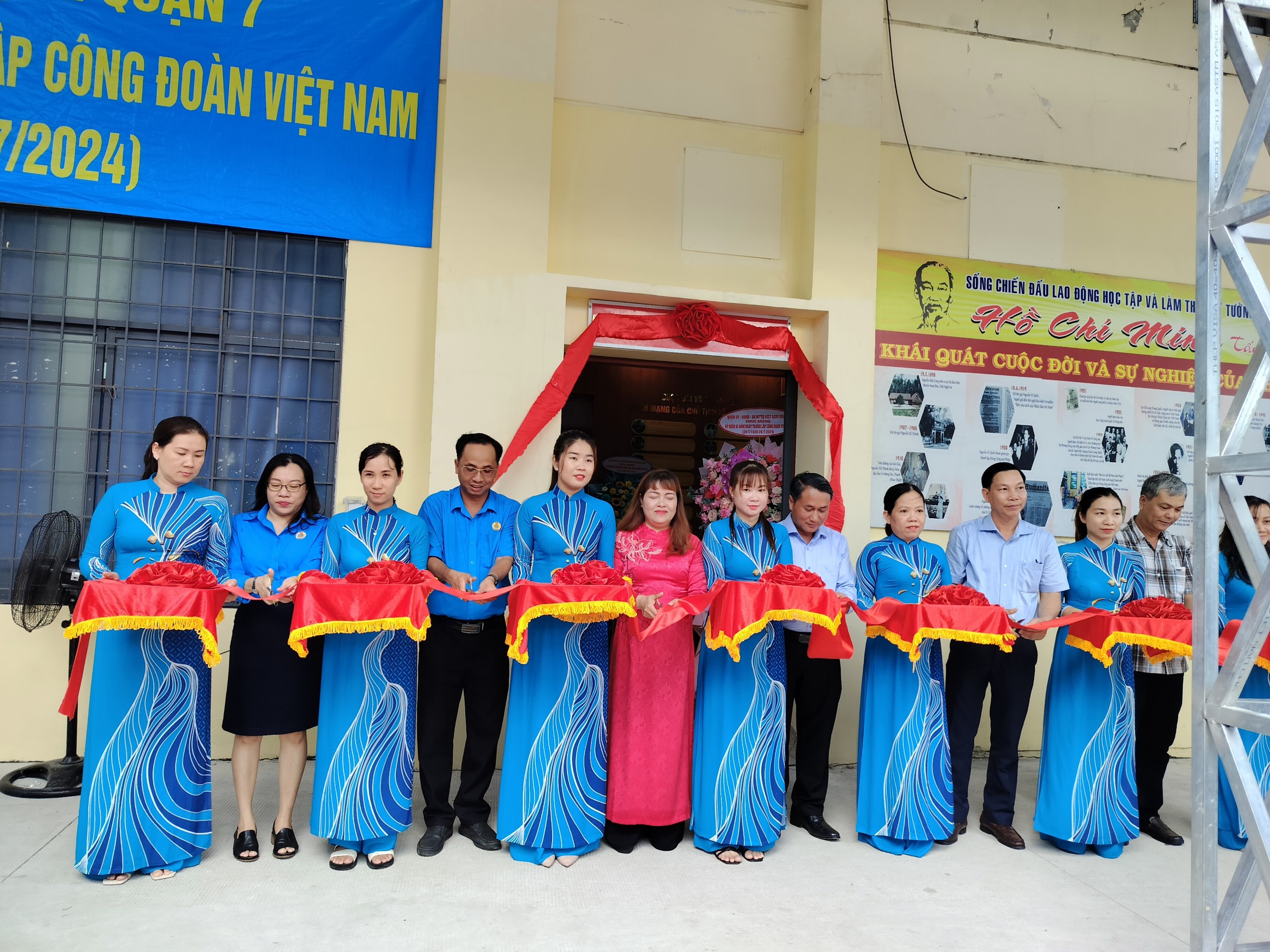 B&aacute;o Người Lao Động k&yacute; kết phối hợp hoạt động với LĐLĐ quận 7- Ảnh 2.