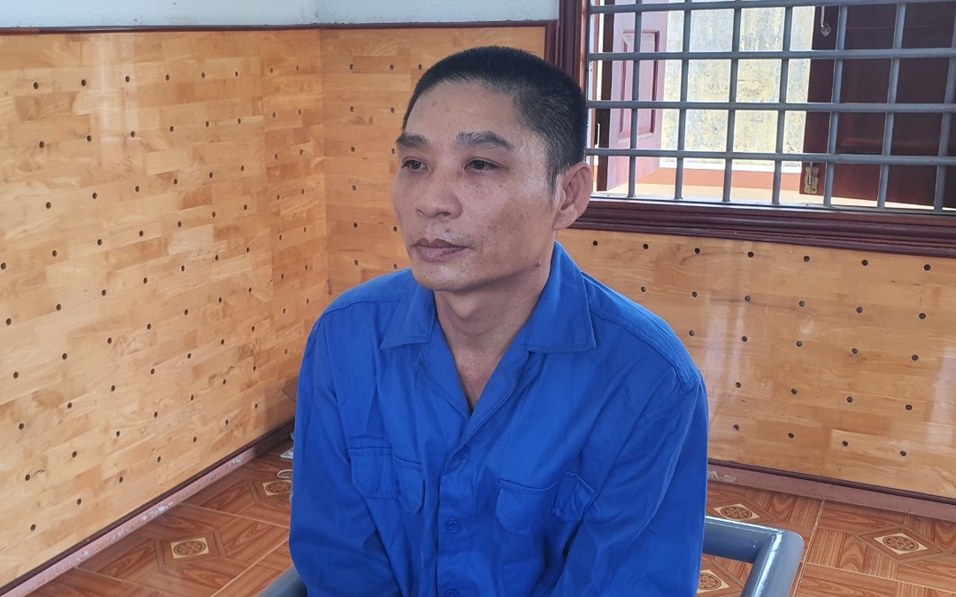 Bắt kẻ hiếp dâm con riêng của vợ hờ đến mang thai