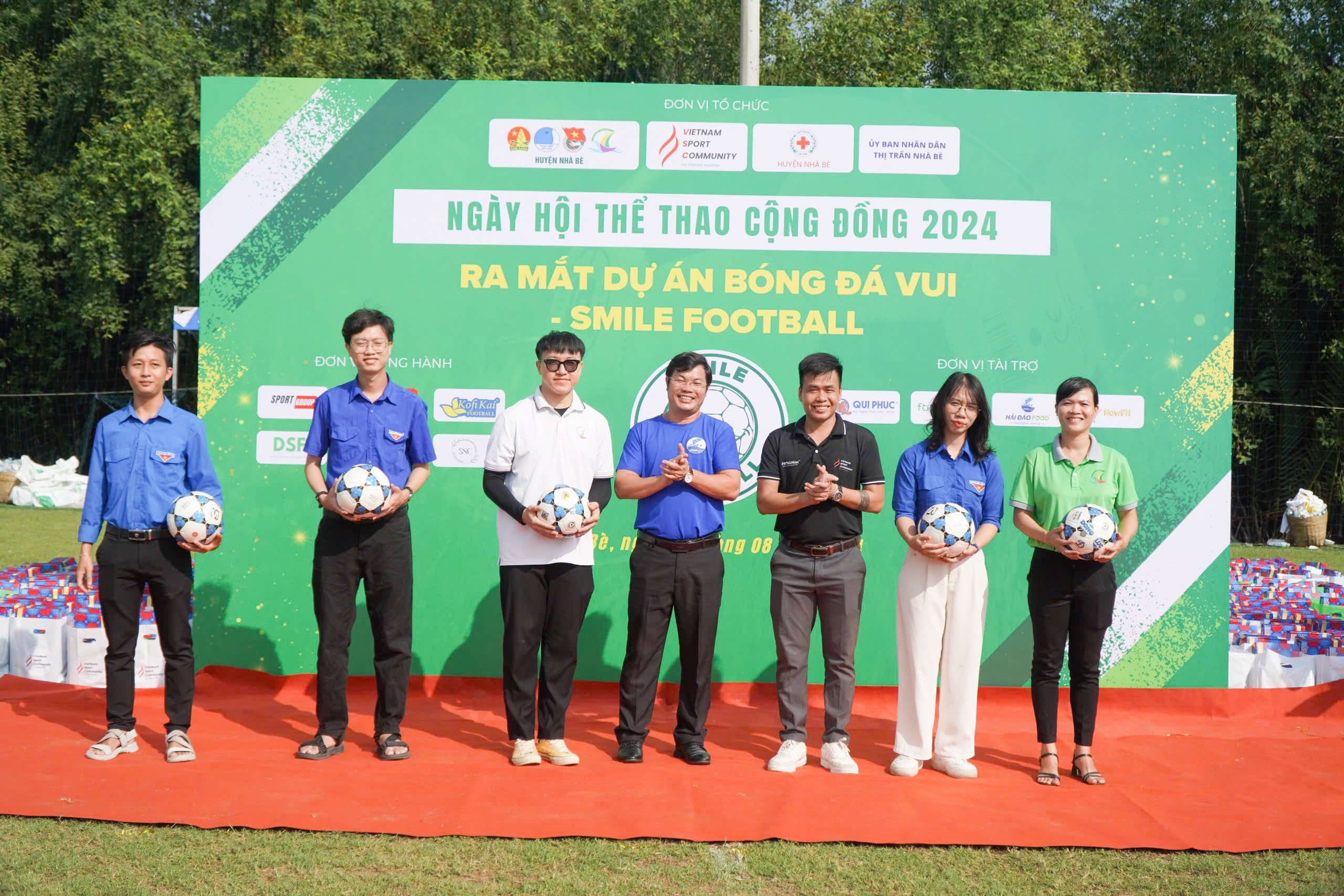 Ra mắt Dự &aacute;n cộng đồng B&oacute;ng đ&aacute; vui - Smile Football- Ảnh 1.