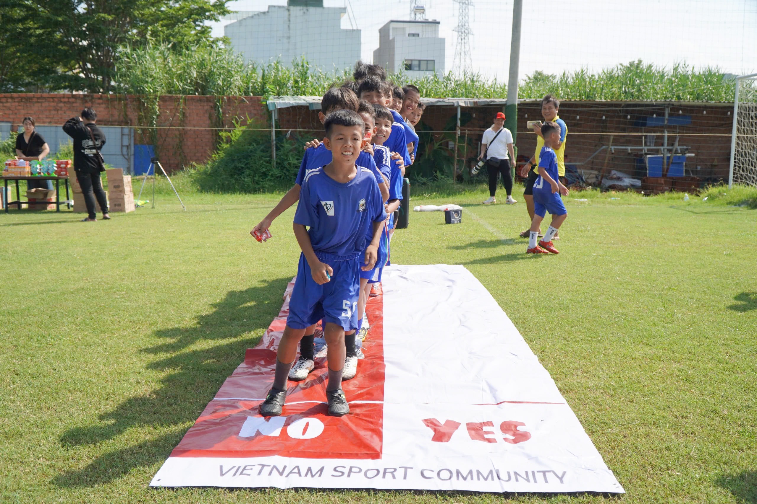 Ra mắt Dự &aacute;n cộng đồng B&oacute;ng đ&aacute; vui - Smile Football- Ảnh 5.