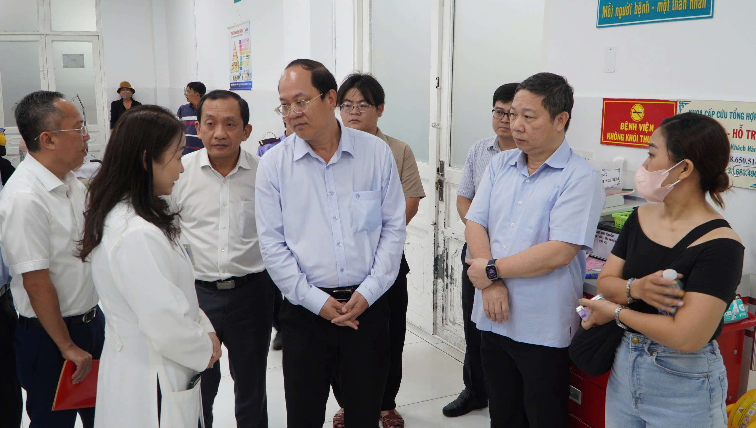 Kiểm tra to&agrave;n diện hệ thống c&acirc;y xanh TP HCM- Ảnh 1.