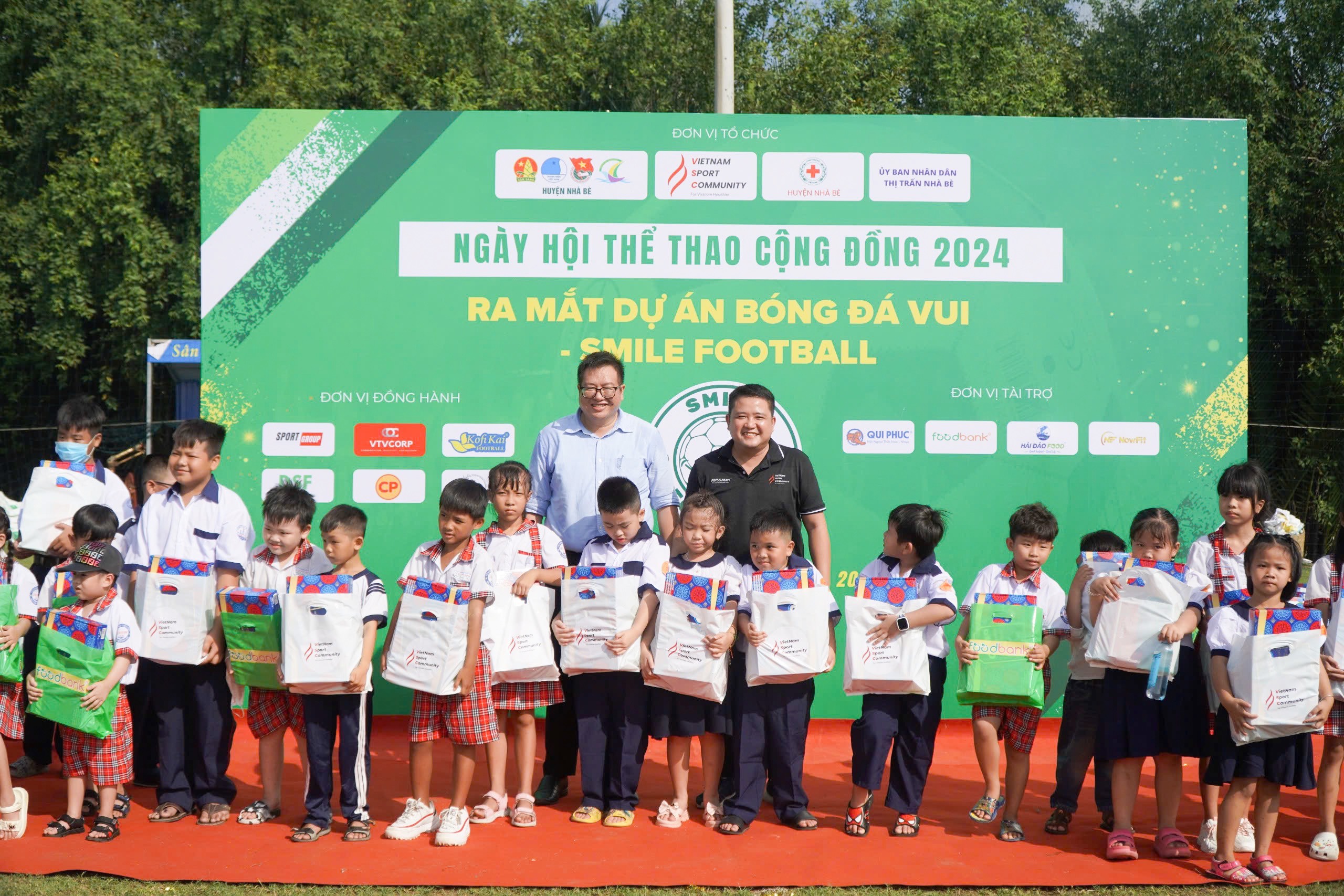Ra mắt Dự &aacute;n cộng đồng B&oacute;ng đ&aacute; vui - Smile Football- Ảnh 3.