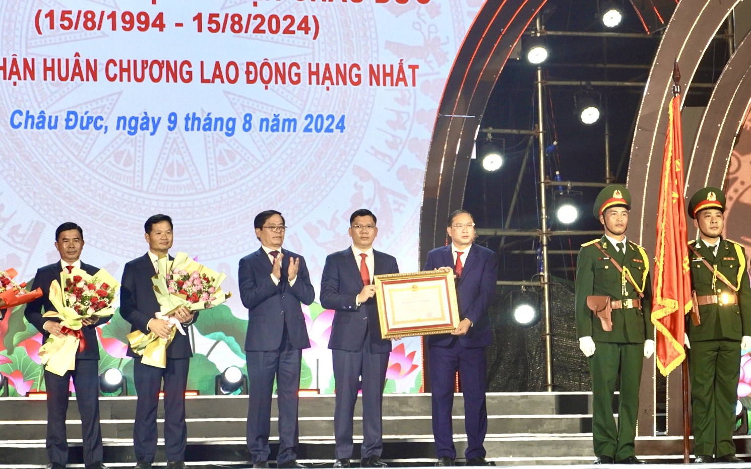 Kỳ tích của Châu Đức