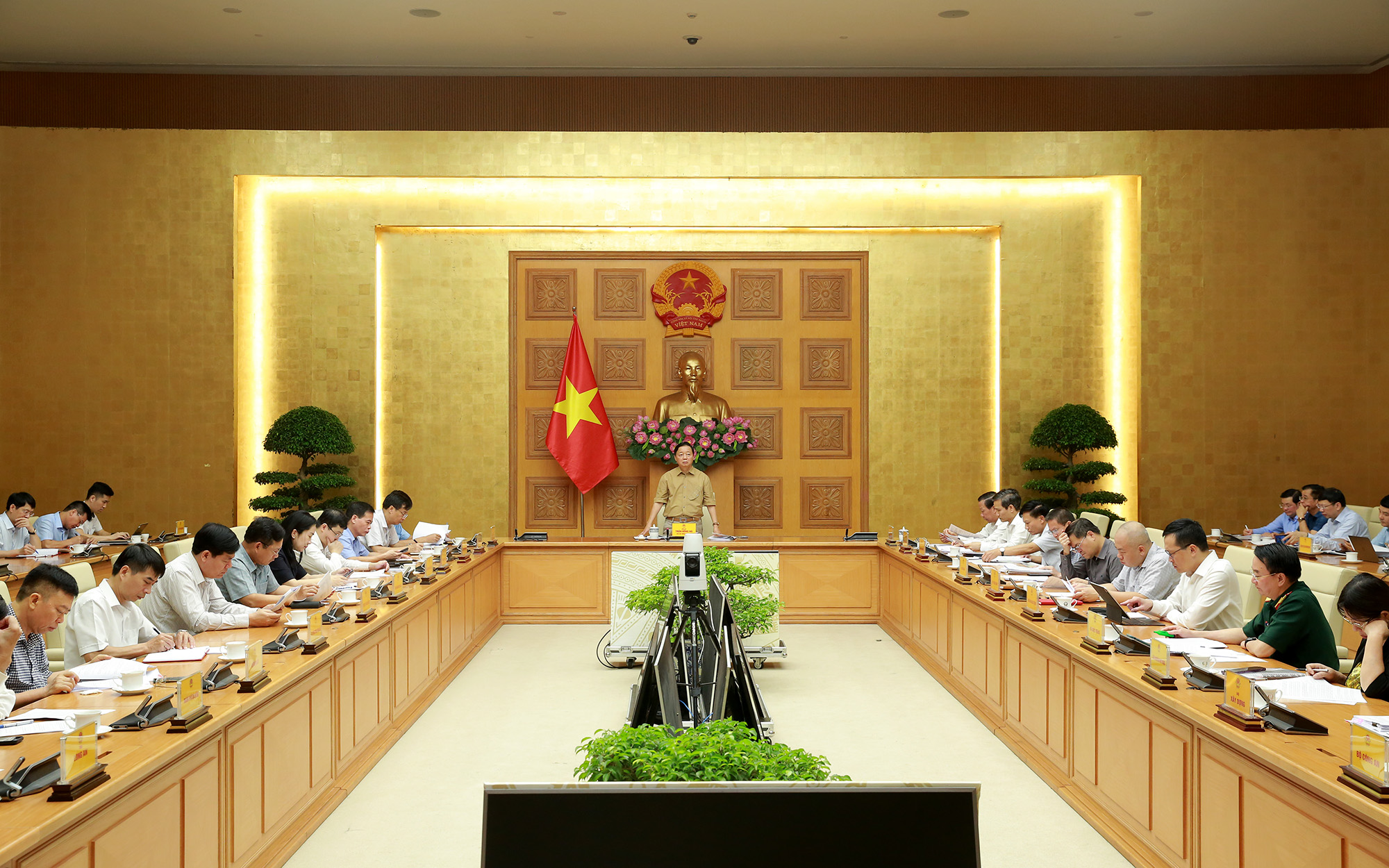 Xử l&yacute; dứt điểm vướng mắc tại c&aacute;c dự &aacute;n, đất đai sai phạm- Ảnh 1.