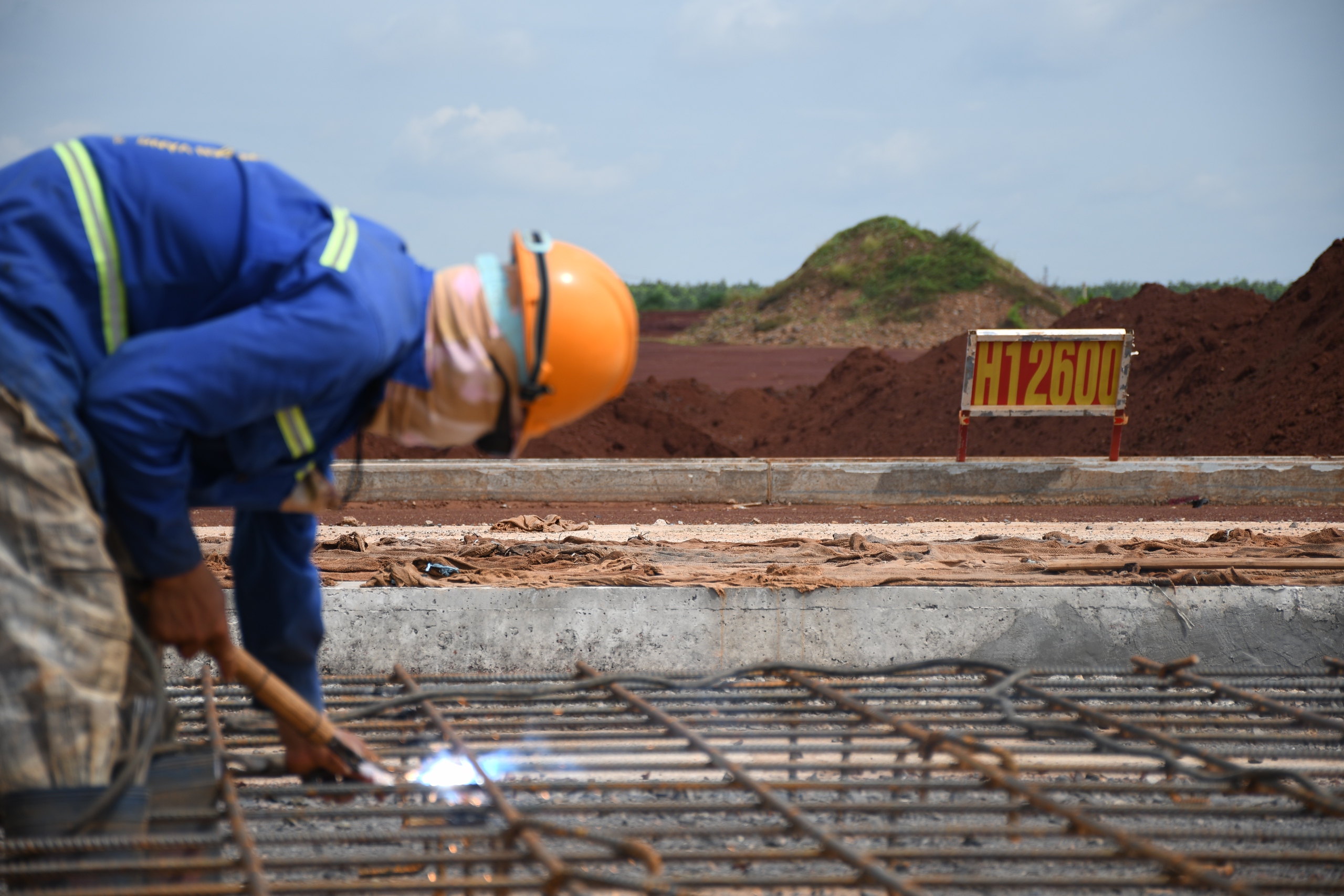 "Trái tim" sân bay Long Thành sau 1 năm xây dựng- Ảnh 11.