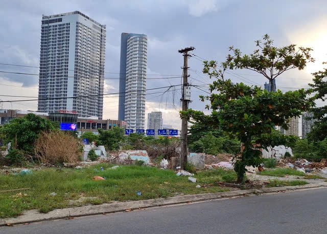Đ&agrave; Nẵng: Hai lần tổ chức đấu gi&aacute; khu đất ng&agrave;n tỉ, kh&ocirc;ng c&oacute; người tham gia- Ảnh 1.