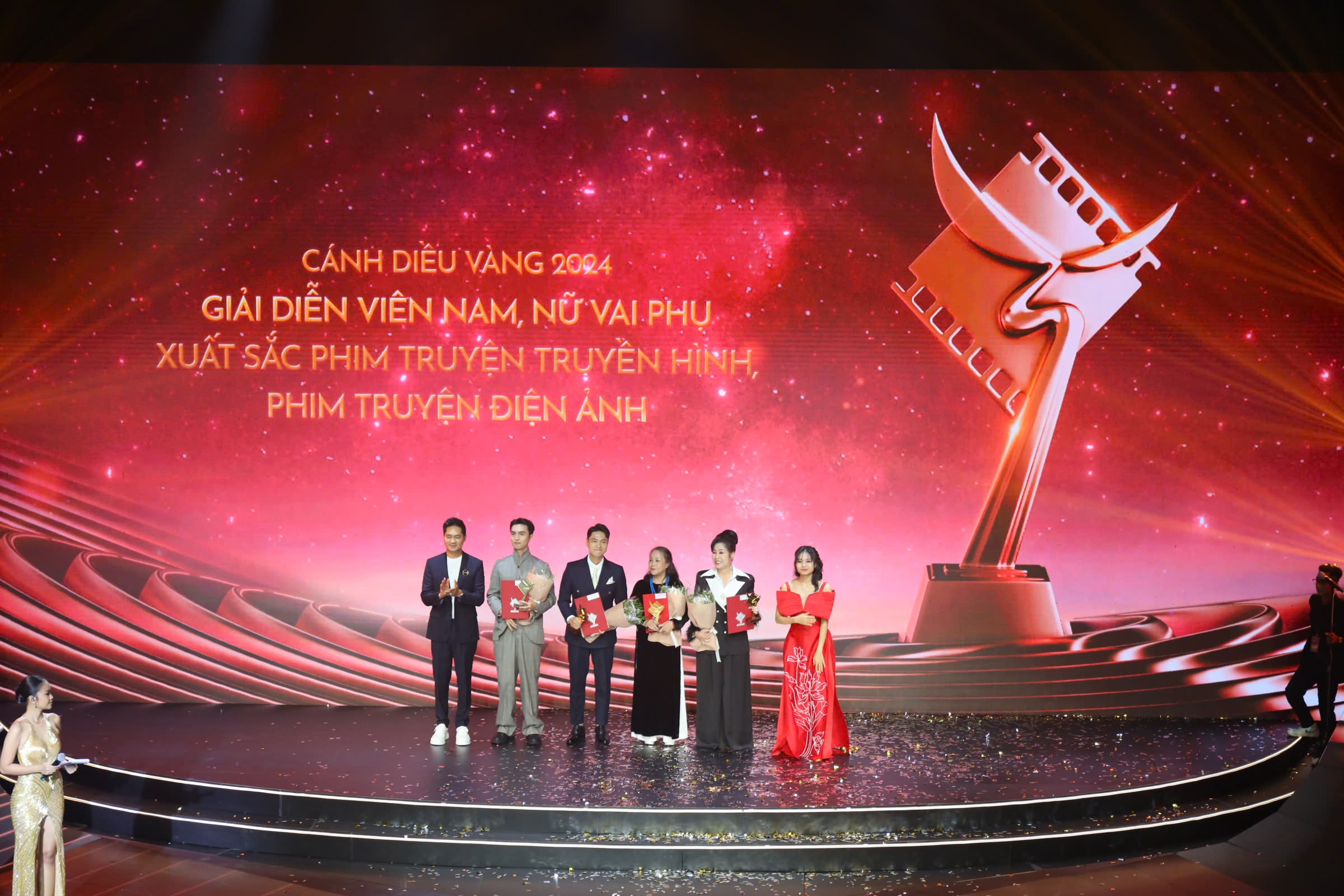Phim Mai thắng lớn giải Cánh Diều Vàng 2024, Trấn Thành vắng mặt- Ảnh 6.