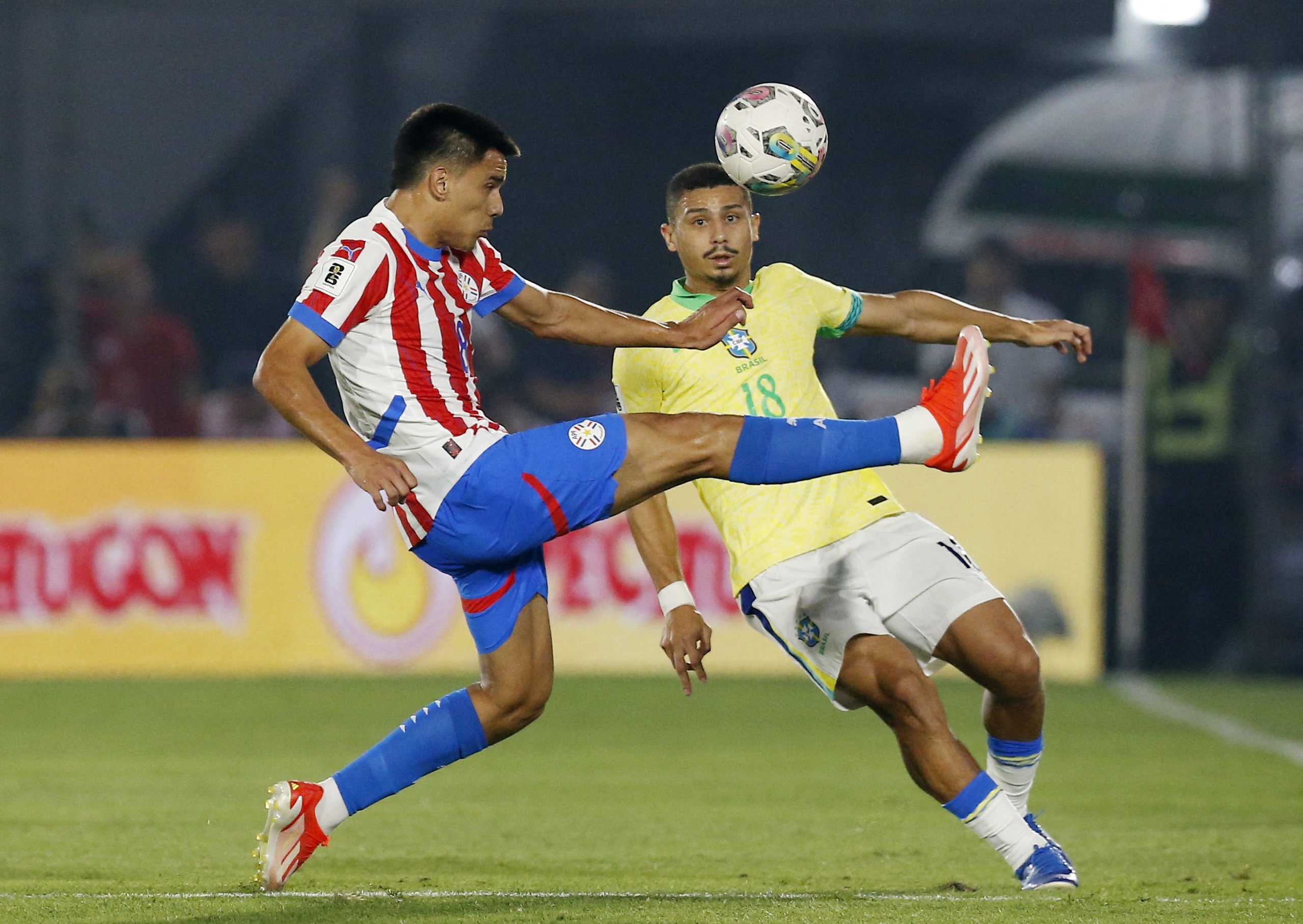 Thua 4/8 trận v&ograve;ng loại World Cup, tương lai Brazil mịt mờ- Ảnh 3.