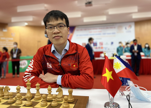 L&ecirc; Quang Li&ecirc;m c&ugrave;ng đội cờ vua Việt Nam thi đấu tại Olympiad 2024  Ảnh: FIDE