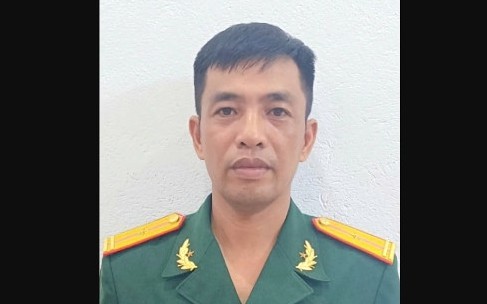 Truy tặng Huân chương Bảo vệ Tổ quốc cho Trung tá hy sinh khi giúp dân khắc phục hậu quả bão số 3