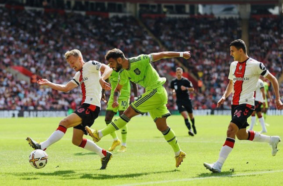 Man United chờ sức bật từ tuyến tiền vệ để tìm kiếm chiến thắng ở sân St.Mary’s Ảnh: REUTERS