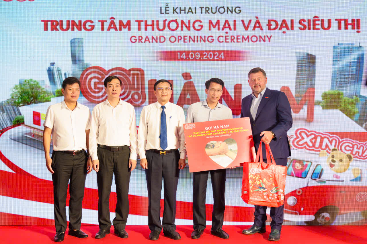 Central Retail chung tay ủng hộ đồng b&agrave;o b&atilde;o, lũ v&agrave; hỗ trợ gi&aacute;o dục- Ảnh 1.