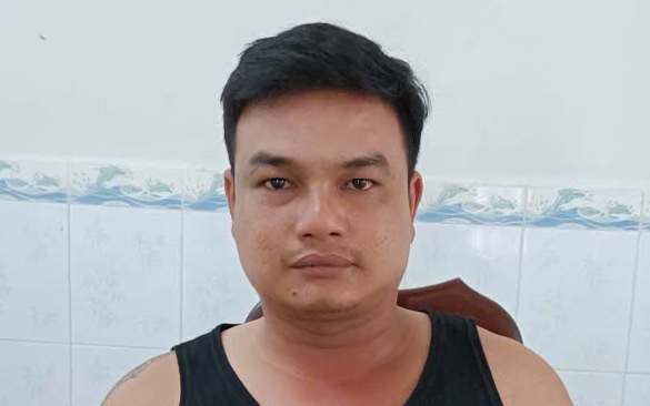 Bắt đối tượng chuyên đưa người Việt vượt biên trái phép