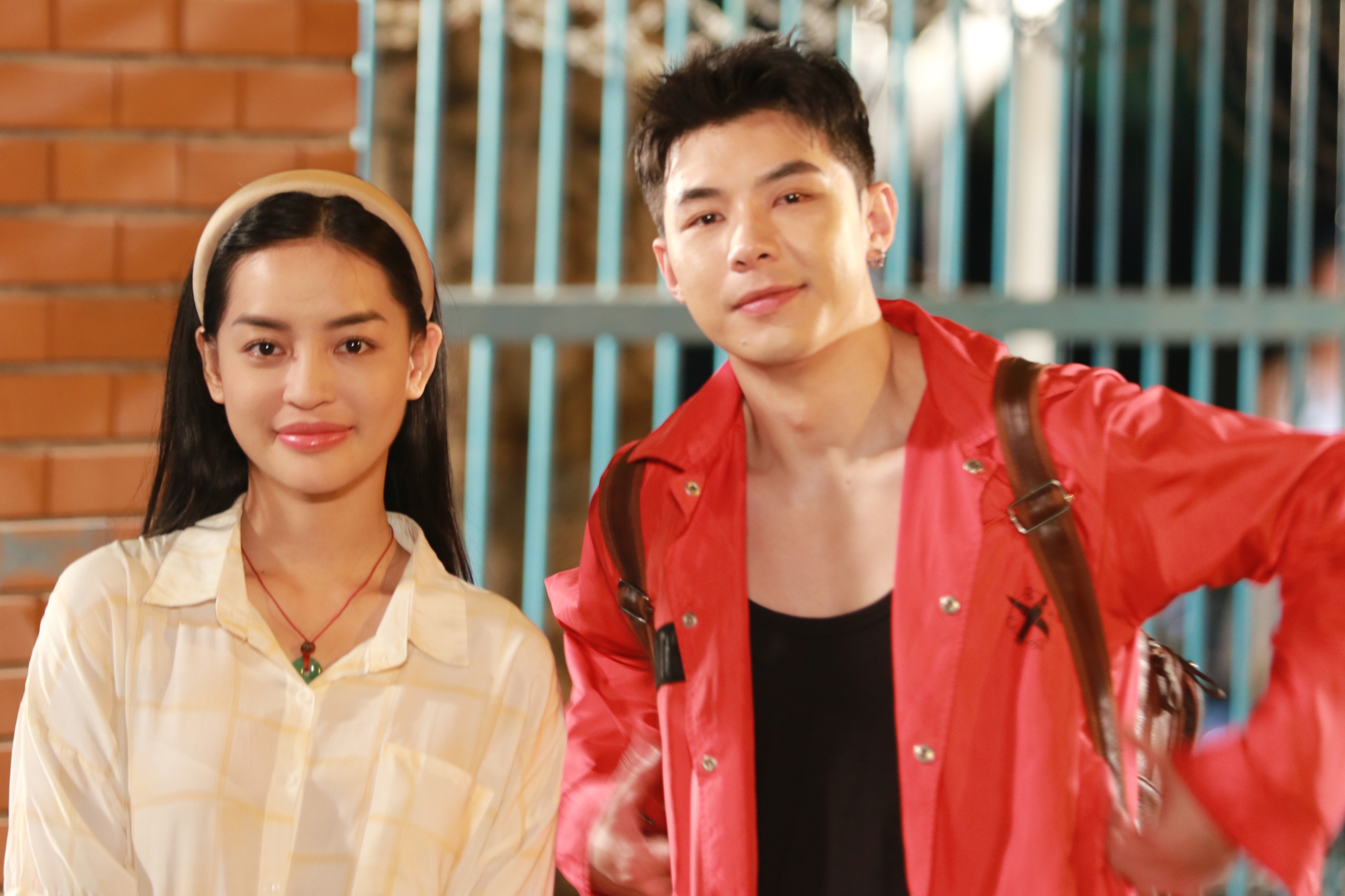 H&agrave;o quang rực rỡ showbiz Việt l&ecirc;n m&agrave;n ảnh nhỏ!- Ảnh 2.