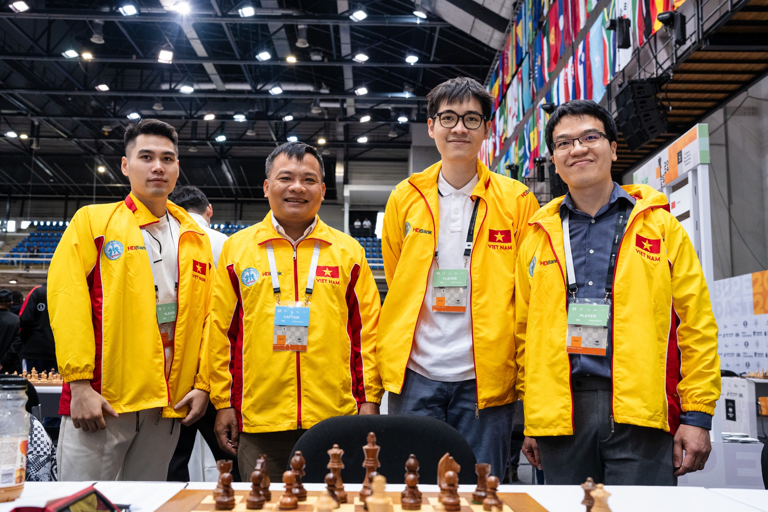 Olympiad cờ vua: Tuyển Việt Nam lập chiến t&iacute;ch lịch sử- Ảnh 2.