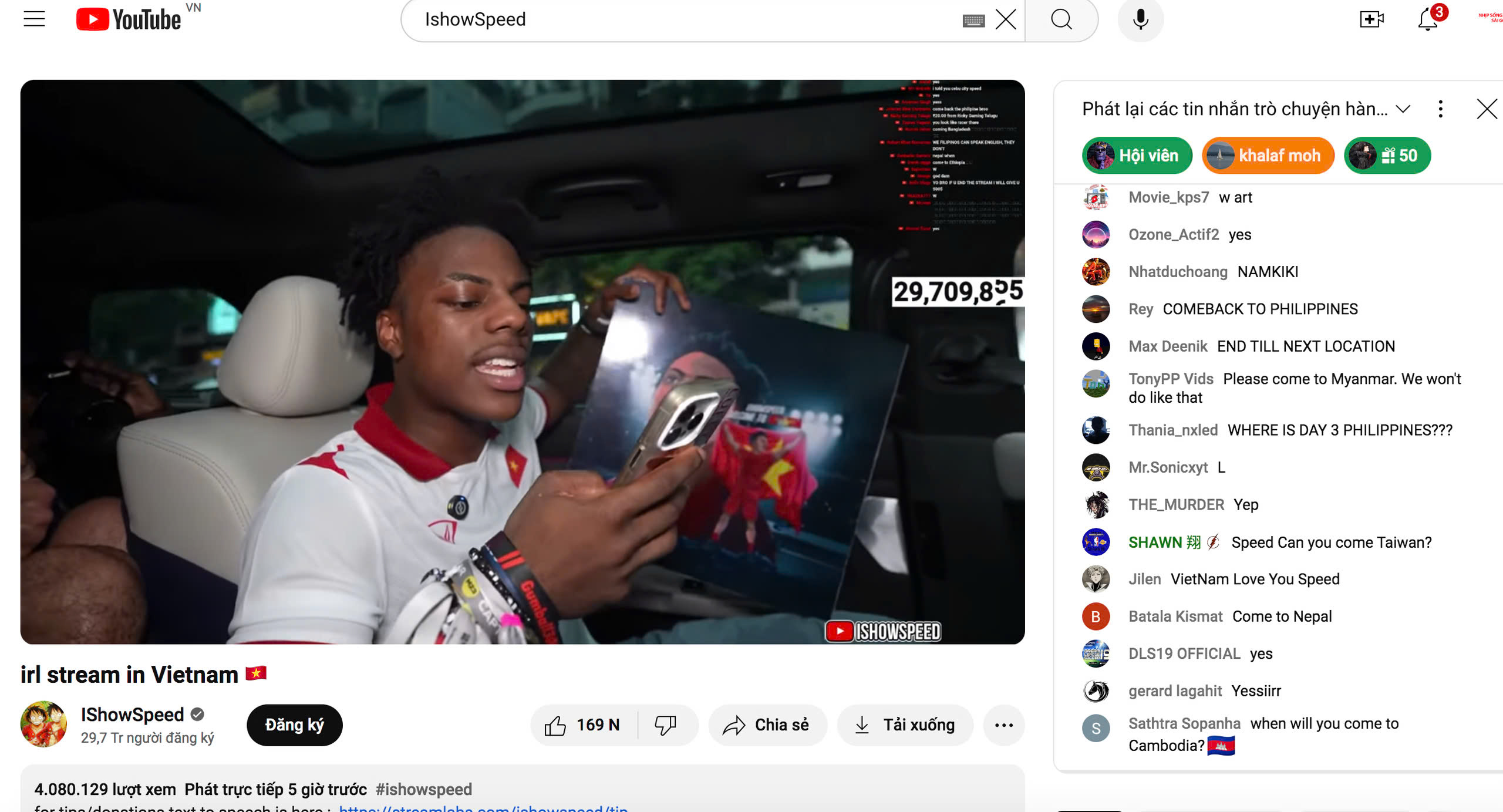 Người "chặt ch&eacute;m" YouTuber nổi tiếng IShowSpeed ở phố đi bộ Nguyễn Huệ đến kh&aacute;ch sạn trả lại tiền, xin lỗi- Ảnh 1.