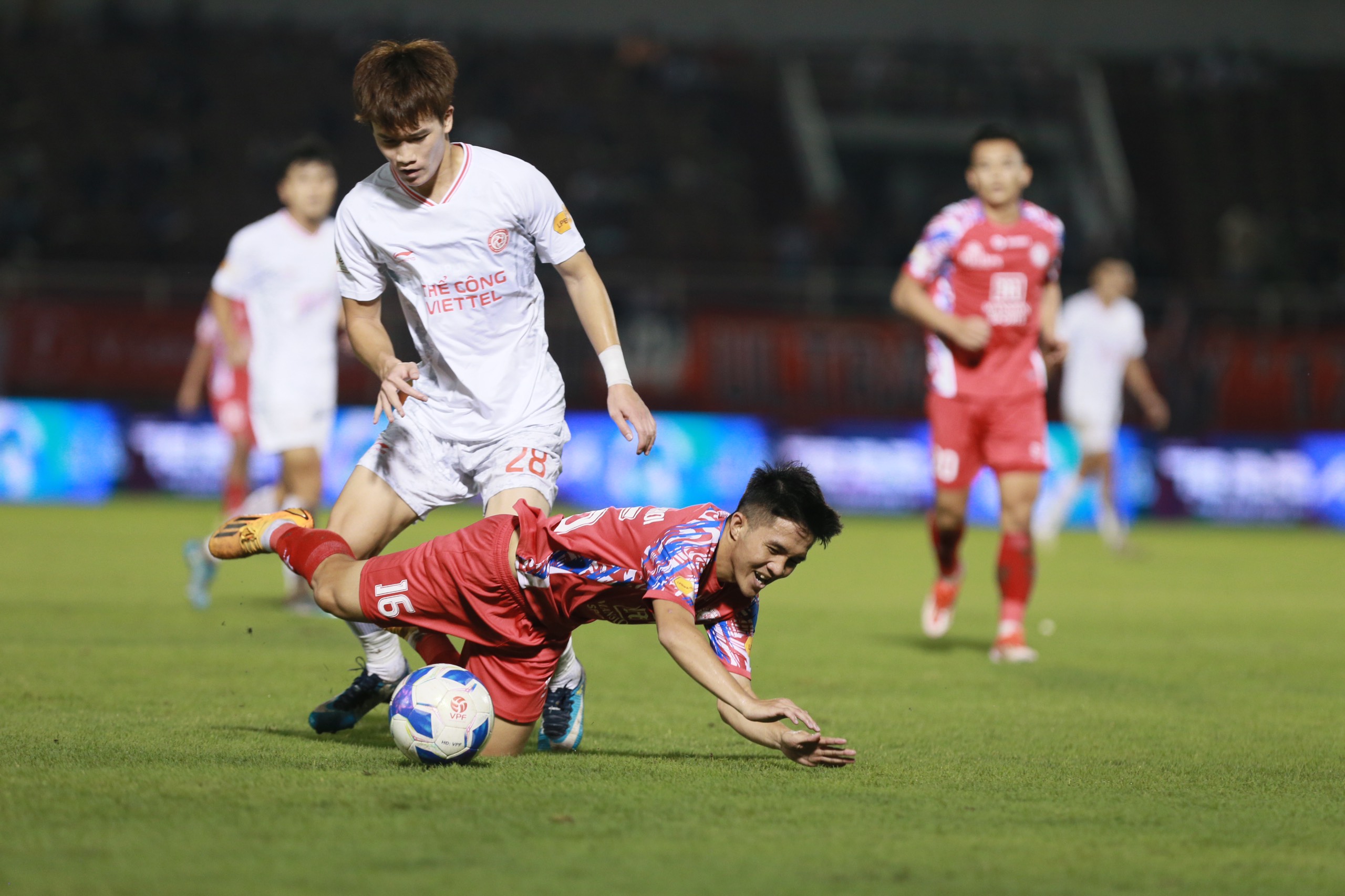 CLB TP HCM c&oacute; điểm số đầu ti&ecirc;n ở ng&agrave;y ra qu&acirc;n V-League 2024-2025- Ảnh 1.