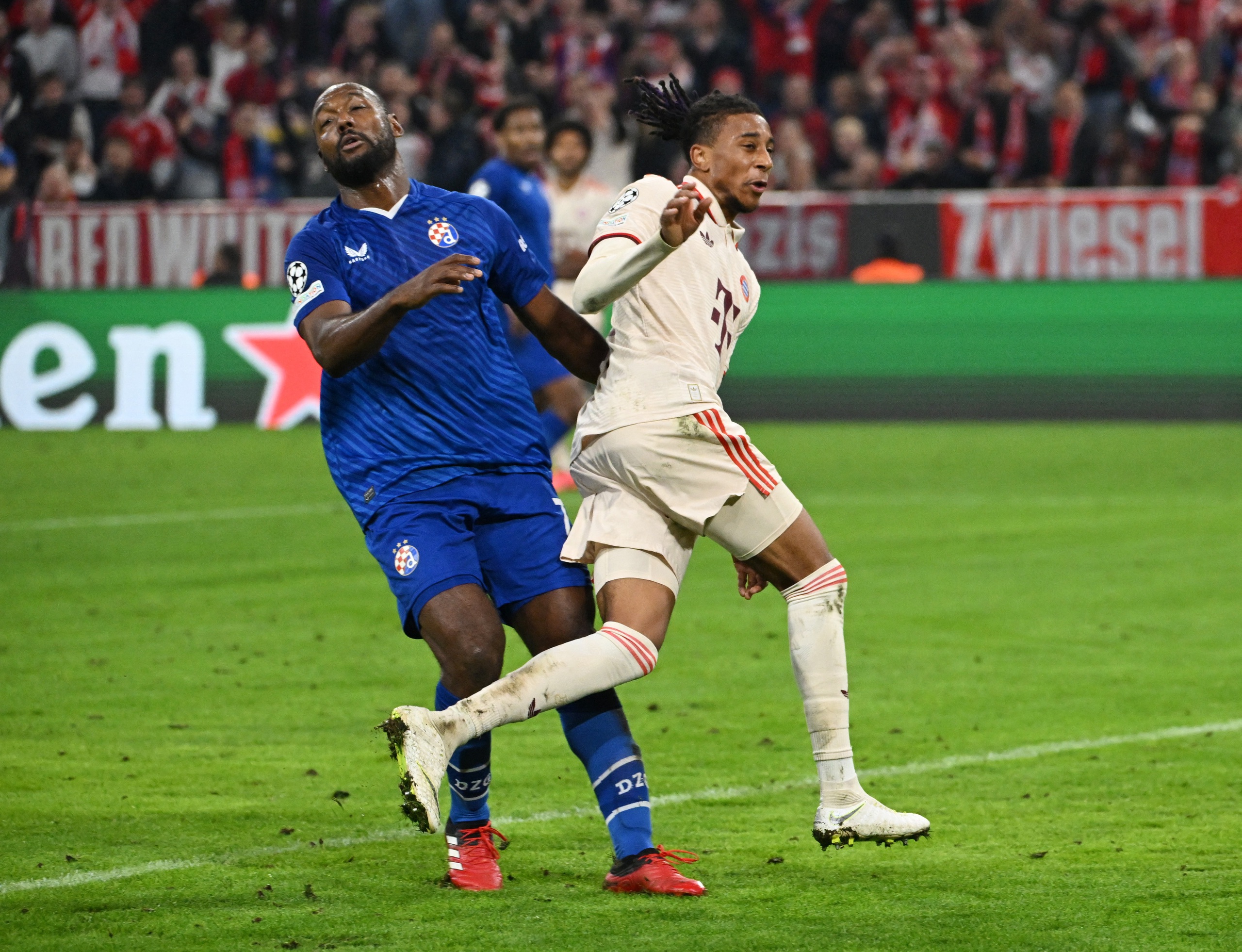 Harry Kane lập "c&uacute; poker", Bayern Munich đ&egrave; bẹp Dinamo Zagreb 9-2 ở Champions League- Ảnh 3.