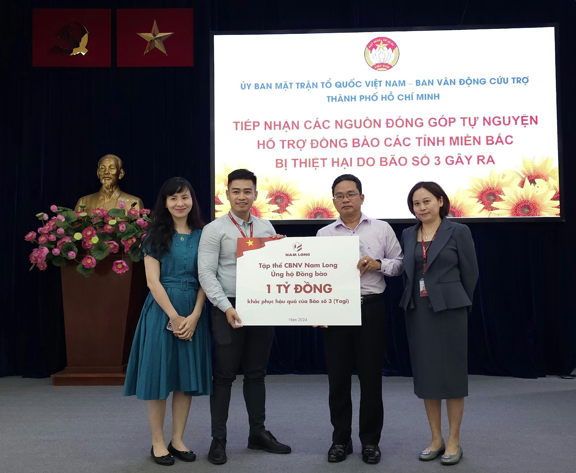 Nam Long quyên góp 1 tỉ đồng ủng hộ đồng bào khắc phục hậu quả bão số 3- Ảnh 2. Nam Long quyên góp 1 tỉ đồng ủng hộ đồng bào khắc phục hậu quả bão số 3- Ảnh 2.