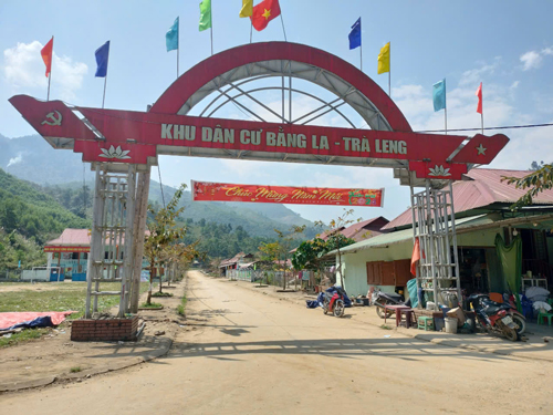 Khu d&acirc;n cư Bằng La được x&acirc;y dựng để gi&uacute;p c&aacute;c hộ d&acirc;n bị mất nh&agrave; cửa do sạt lở đất ổn định cuộc sống