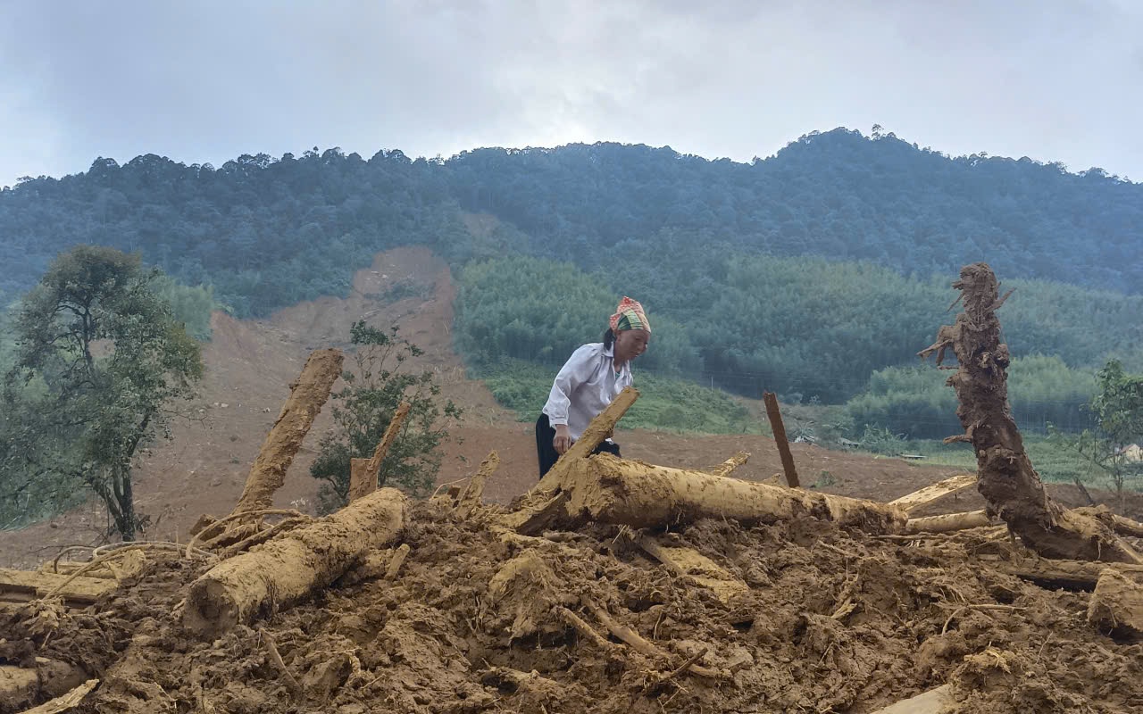 Vụ sạt lở khiến 9 người chết, nhiều người bị thương: Xây dựng khu tái định cư