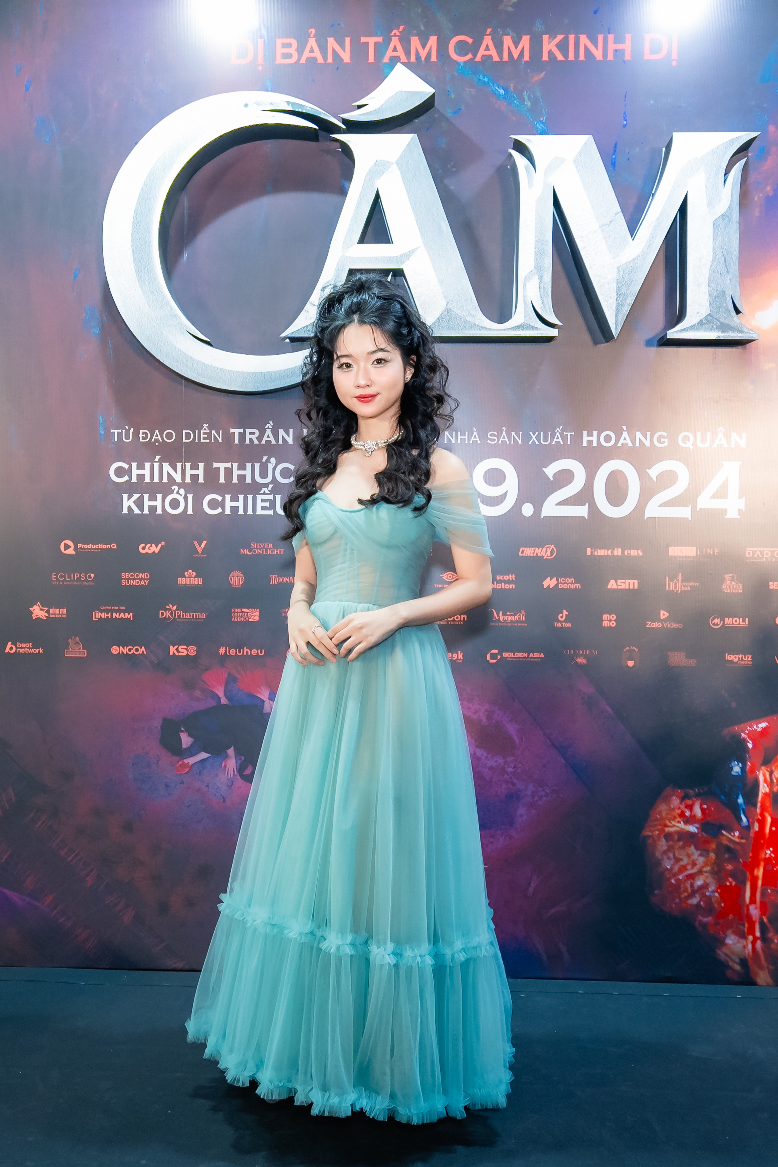 "Thập Nương" Lan Phương xinh đẹp đến với "C&aacute;m"- Ảnh 8.