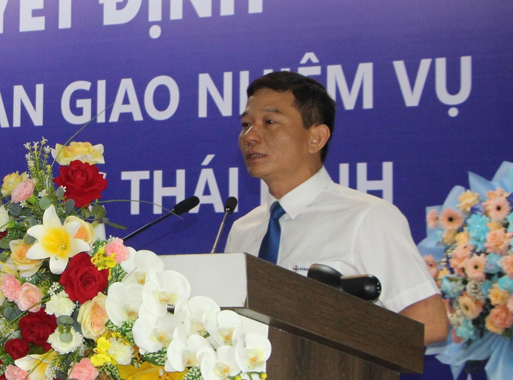 Một nguy&ecirc;n Gi&aacute;m đốc C&ocirc;ng ty Điện lực v&agrave; một nguy&ecirc;n Gi&aacute;m đốc Vietcombank c&ugrave;ng bị khởi tố- Ảnh 1.