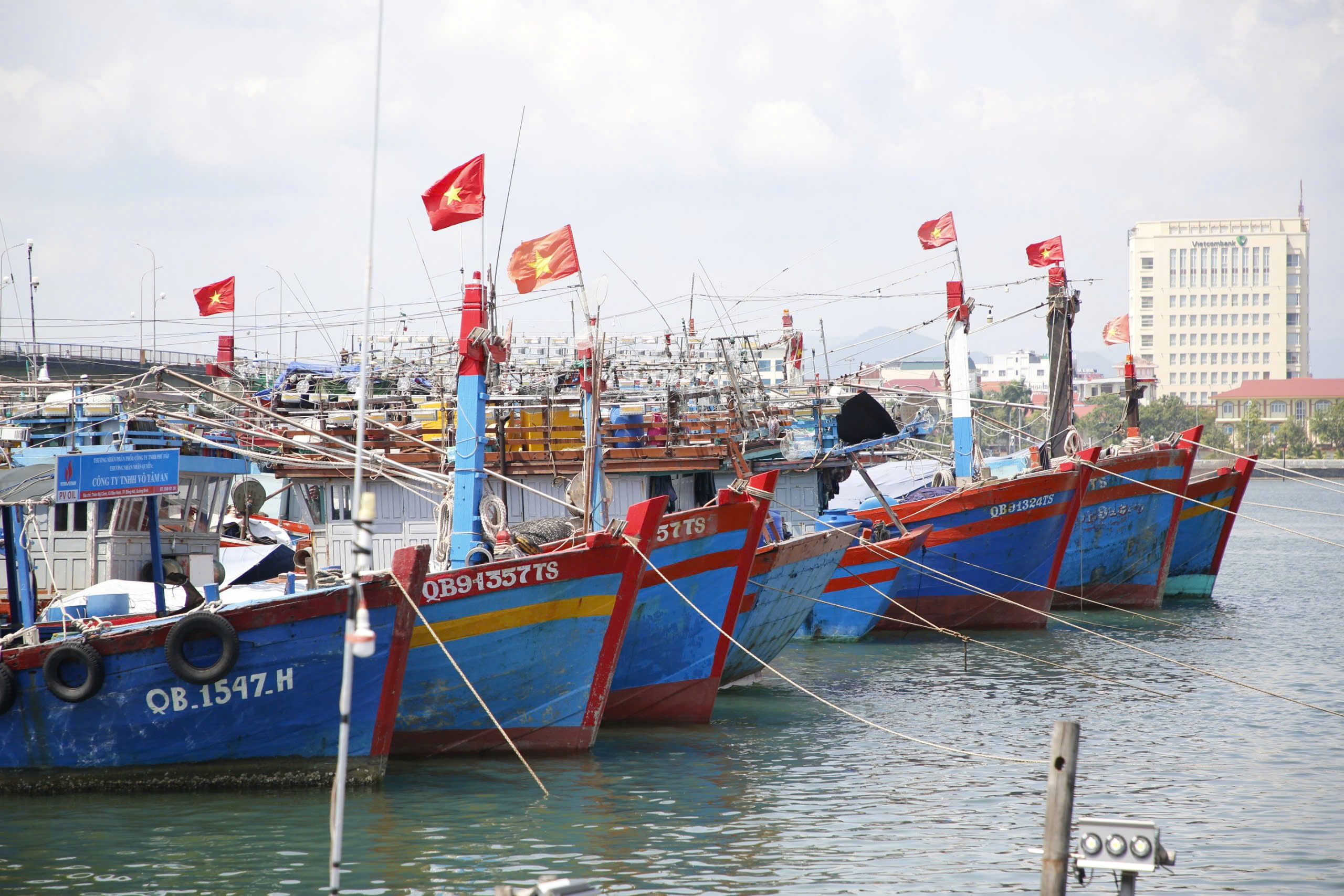 T&igrave;nh h&igrave;nh miền Trung trước thời điểm b&atilde;o số 4 đổ bộ - Ảnh 3.
