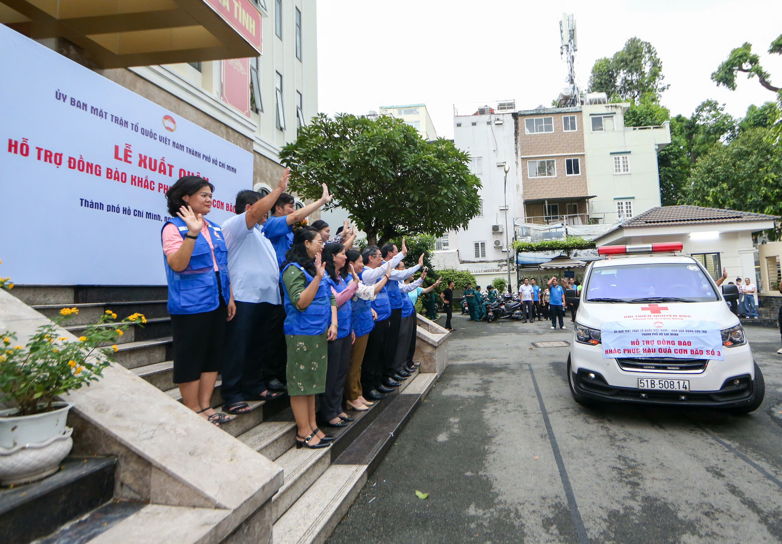 
Diễn đ&agrave;n &ldquo;L&agrave;m thế n&agrave;o để c&ocirc;ng t&aacute;c cứu trợ được hiệu quả, thiết thực?&rdquo;: Suy ngẫm về văn h&oacute;a vận động quy&ecirc;n g&oacute;p- Ảnh 1.