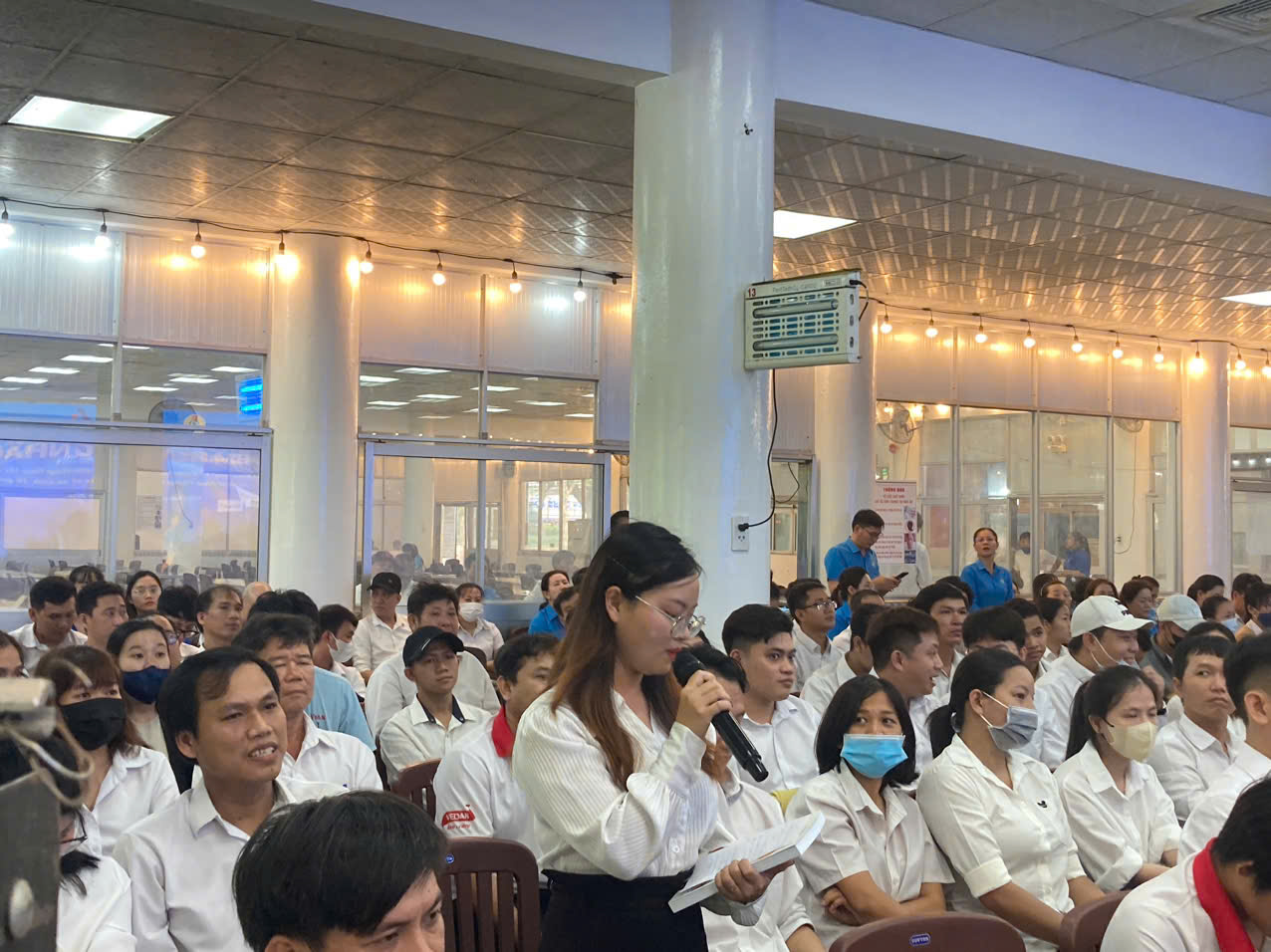 Tr&aacute;nh bẫy &ldquo;t&iacute;n dụng đen&rdquo; trong c&ocirc;ng nh&acirc;n ở Đồng Nai- Ảnh 2.