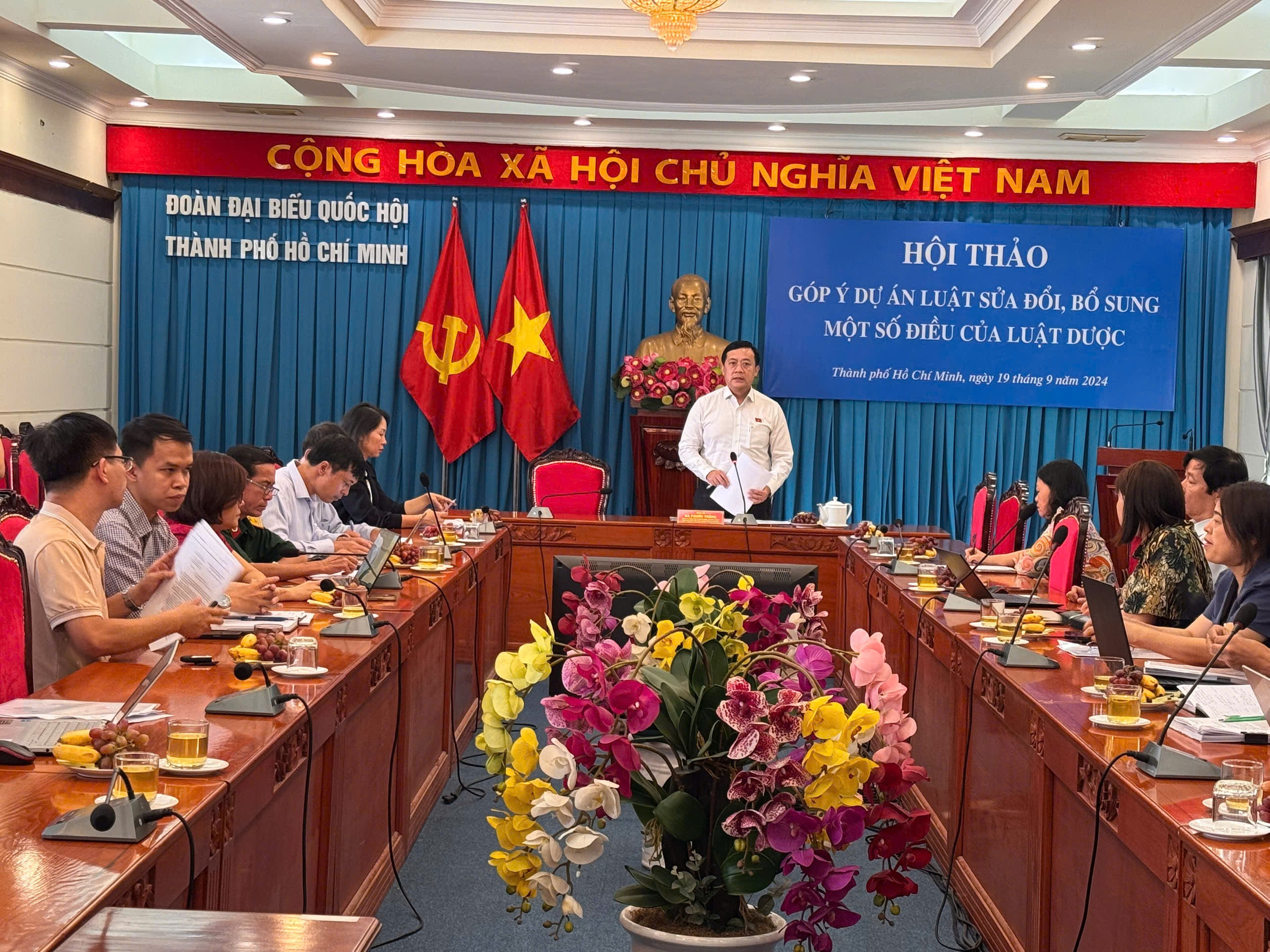 Bệnh nh&acirc;n ung thư trả tiền tỉ để k&eacute;o d&agrave;i sự sống trong 1 năm- Ảnh 1.