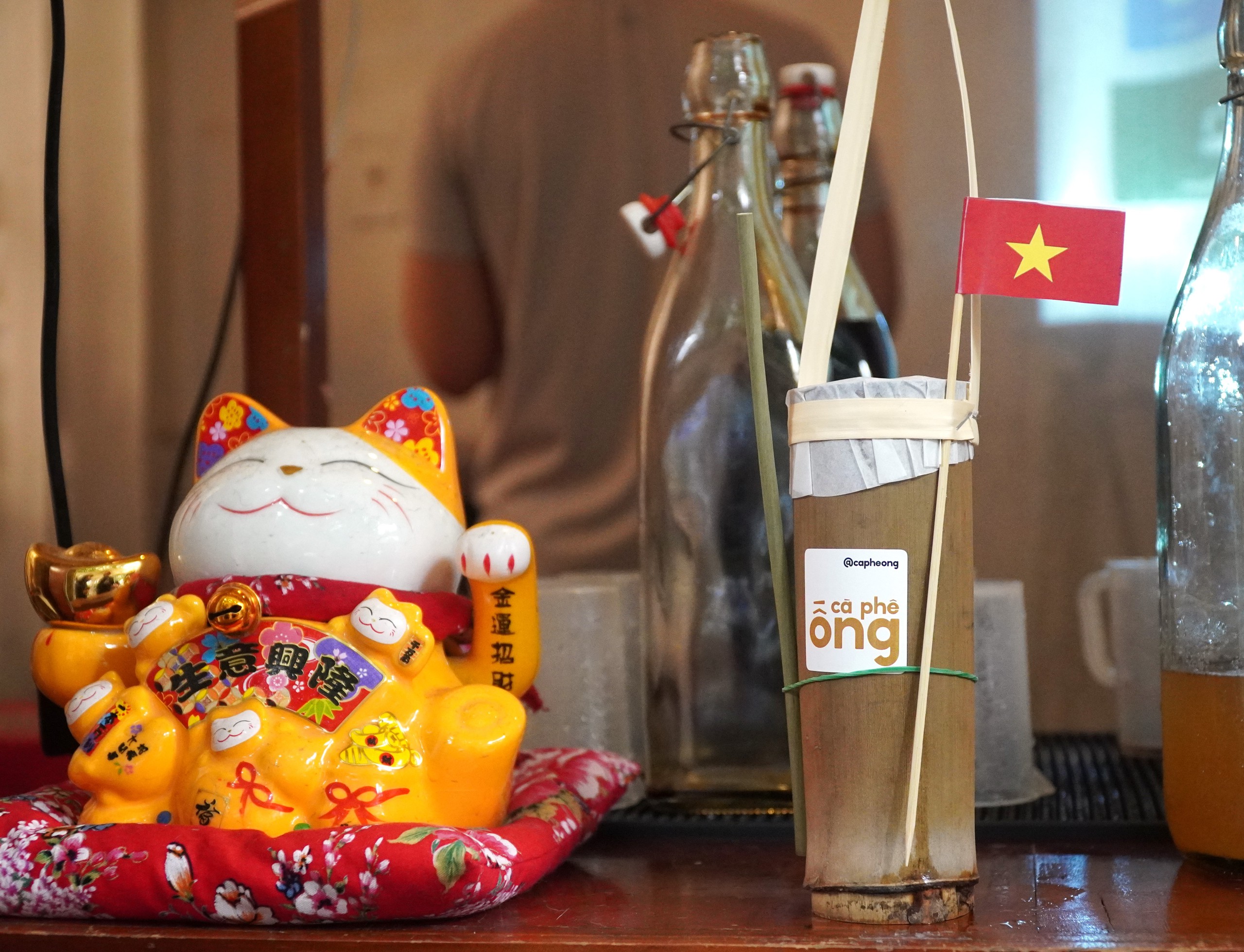 Giới trẻ TP HCM th&iacute;ch th&uacute; với những "si&ecirc;u phẩm" ẩm thực - Ảnh 9.