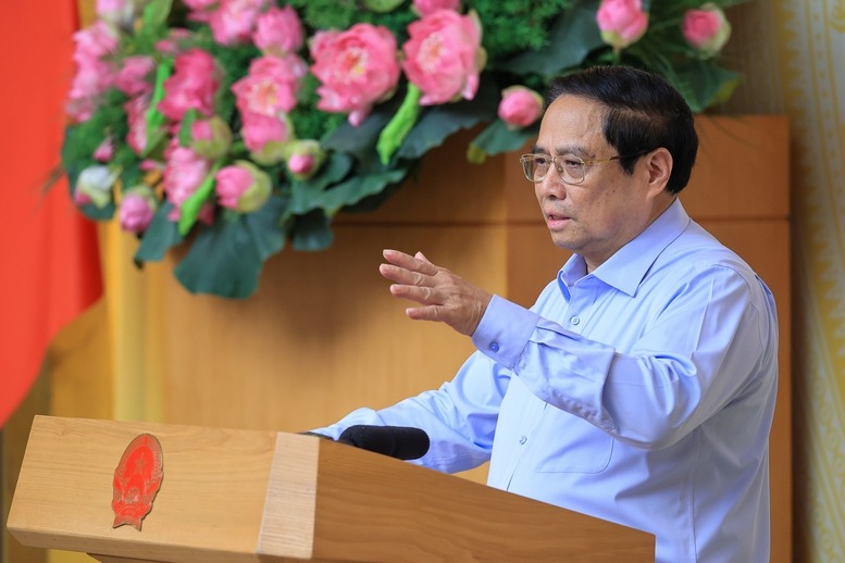 Ch&iacute;nh phủ cam kết bảo vệ quyền v&agrave; lợi &iacute;ch hợp ph&aacute;p, ch&iacute;nh đ&aacute;ng của doanh nghiệp- Ảnh 2.