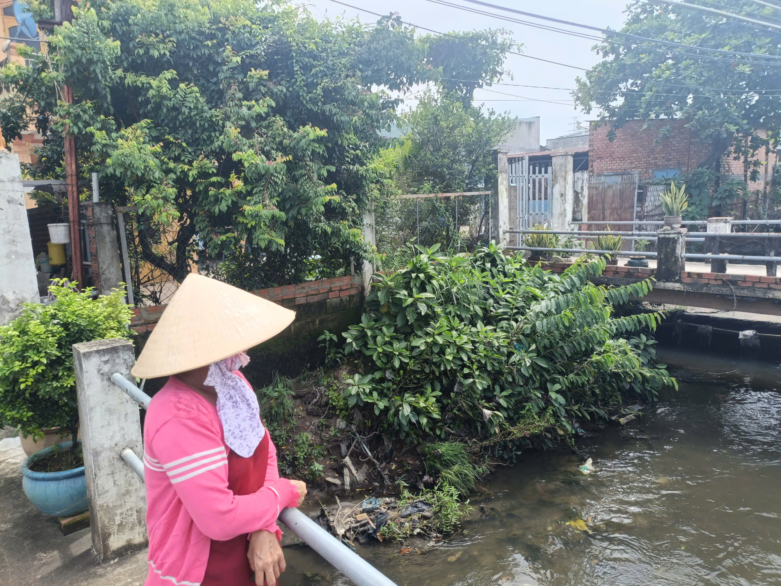 Nỗi ám ảnh bên con suối chảy qua Bình Dương và Đồng Nai - Ảnh 3.