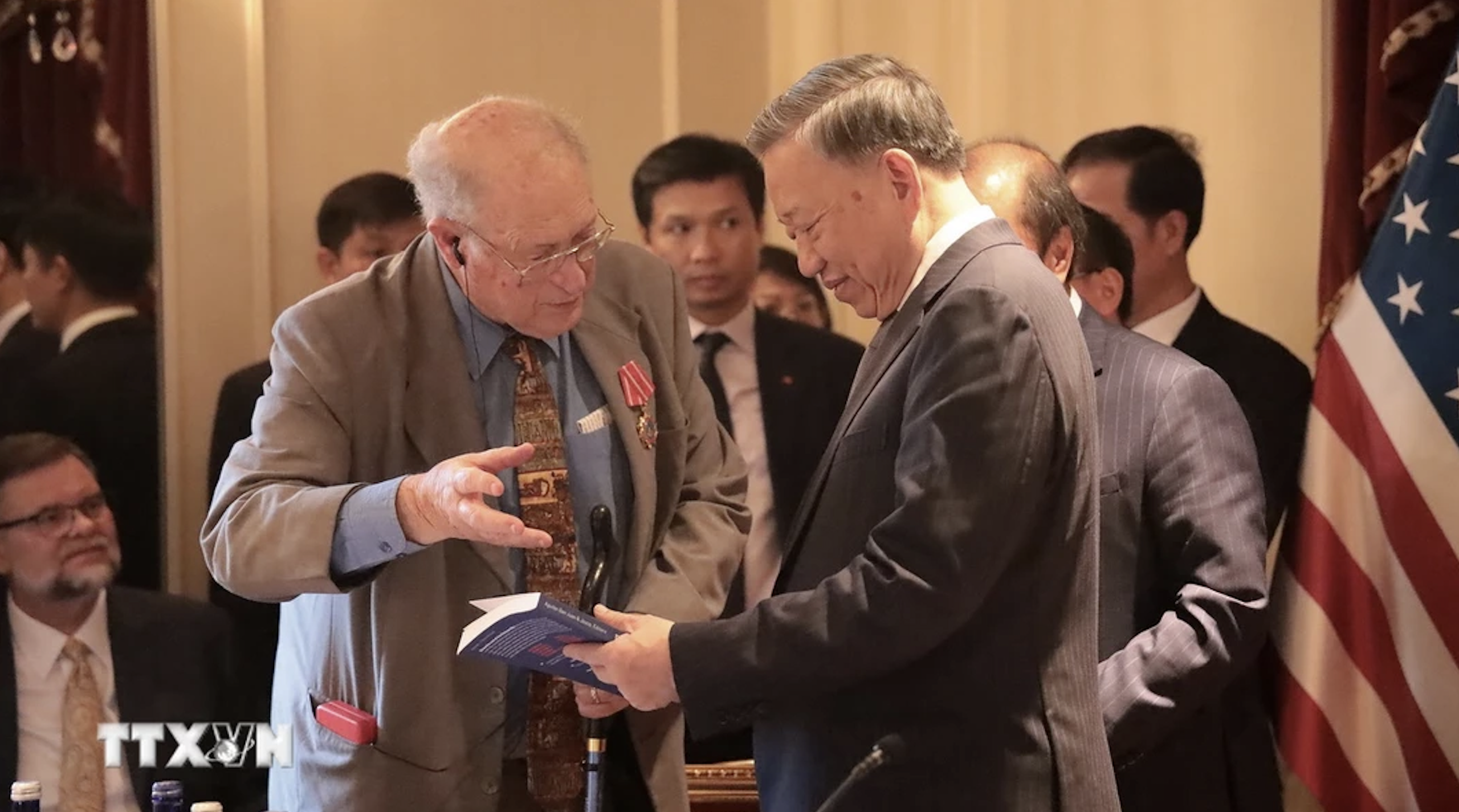 Tổng B&iacute; thư, Chủ tịch nước T&ocirc; L&acirc;m gặp gỡ l&atilde;nh đạo Đảng Cộng sản, tổ chức c&aacute;nh tả v&agrave; bạn b&egrave; Mỹ- Ảnh 4.