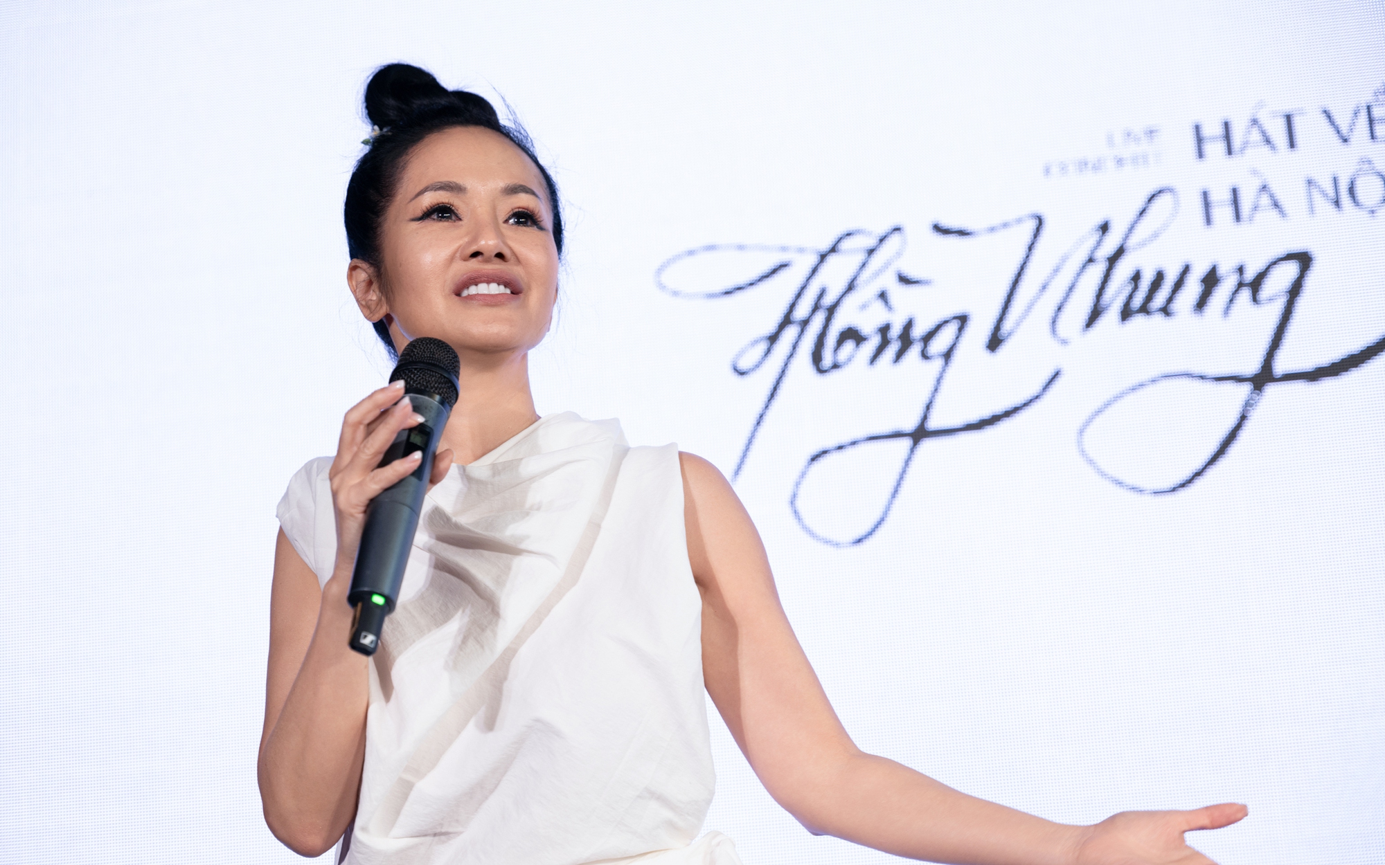 Ca sĩ Hồng Nhung trải l&ograve;ng về h&agrave;nh tr&igrave;nh "chiến đấu" với ung thư - Ảnh 3.