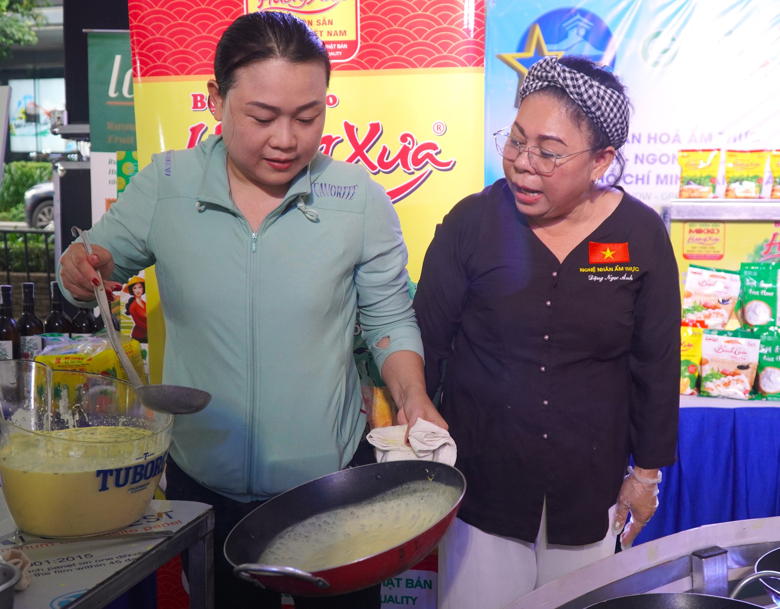 Thưởng thức nhiều món ngon miễn phí tại TP HCM- Ảnh 3.