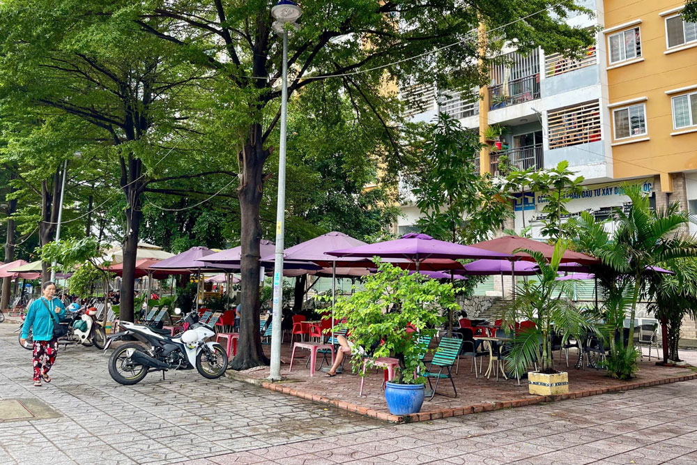 Đất chung cư bị lấn chiếm để kinh doanh