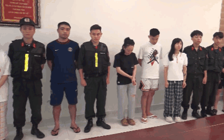 VIDEO: C&ocirc;ng an lấy lời khai của Long 