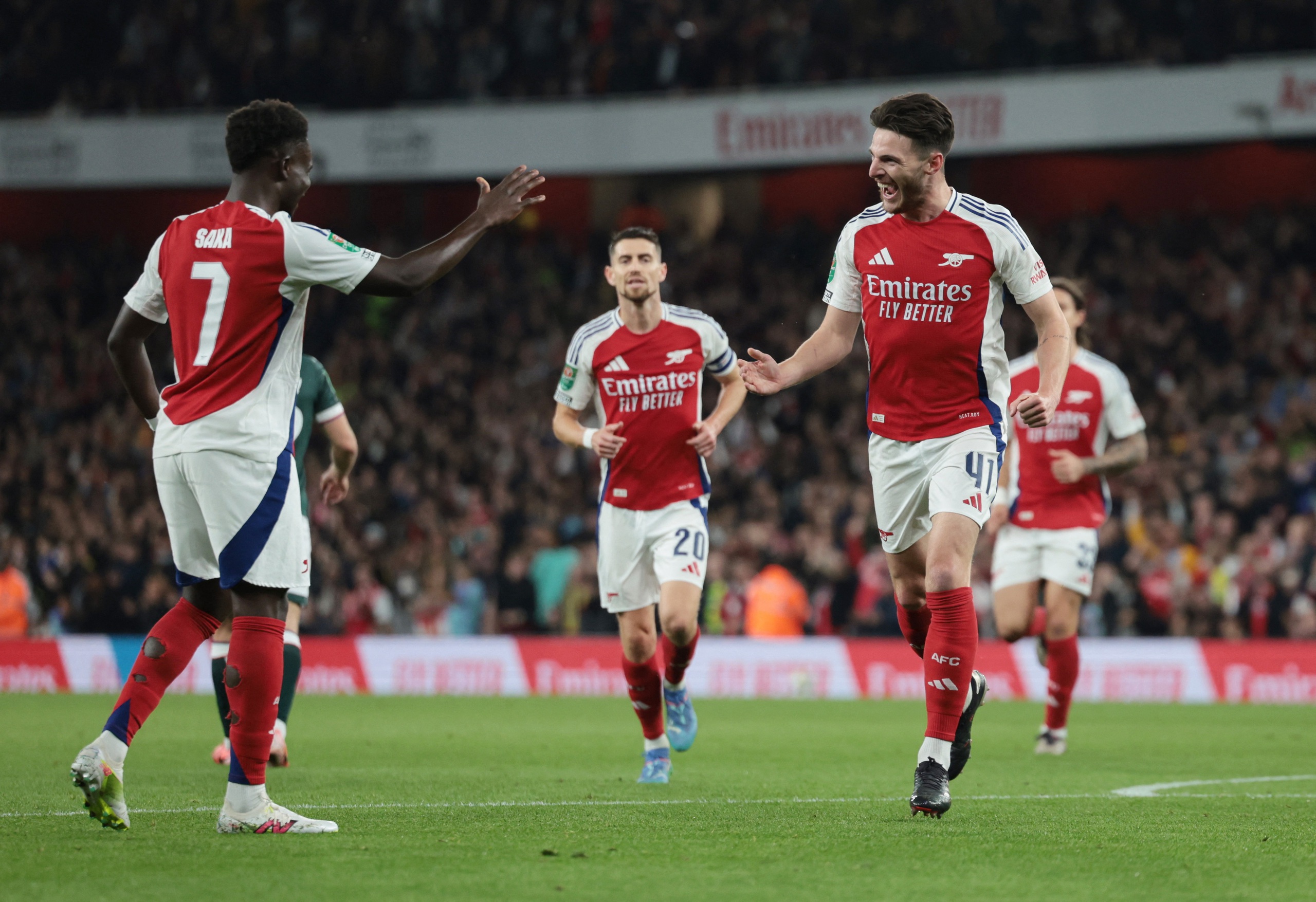 Đương kim vô địch Liverpool đè bẹp West Ham, Arsenal dội mưa bàn thắng ở League Cup- Ảnh 5.