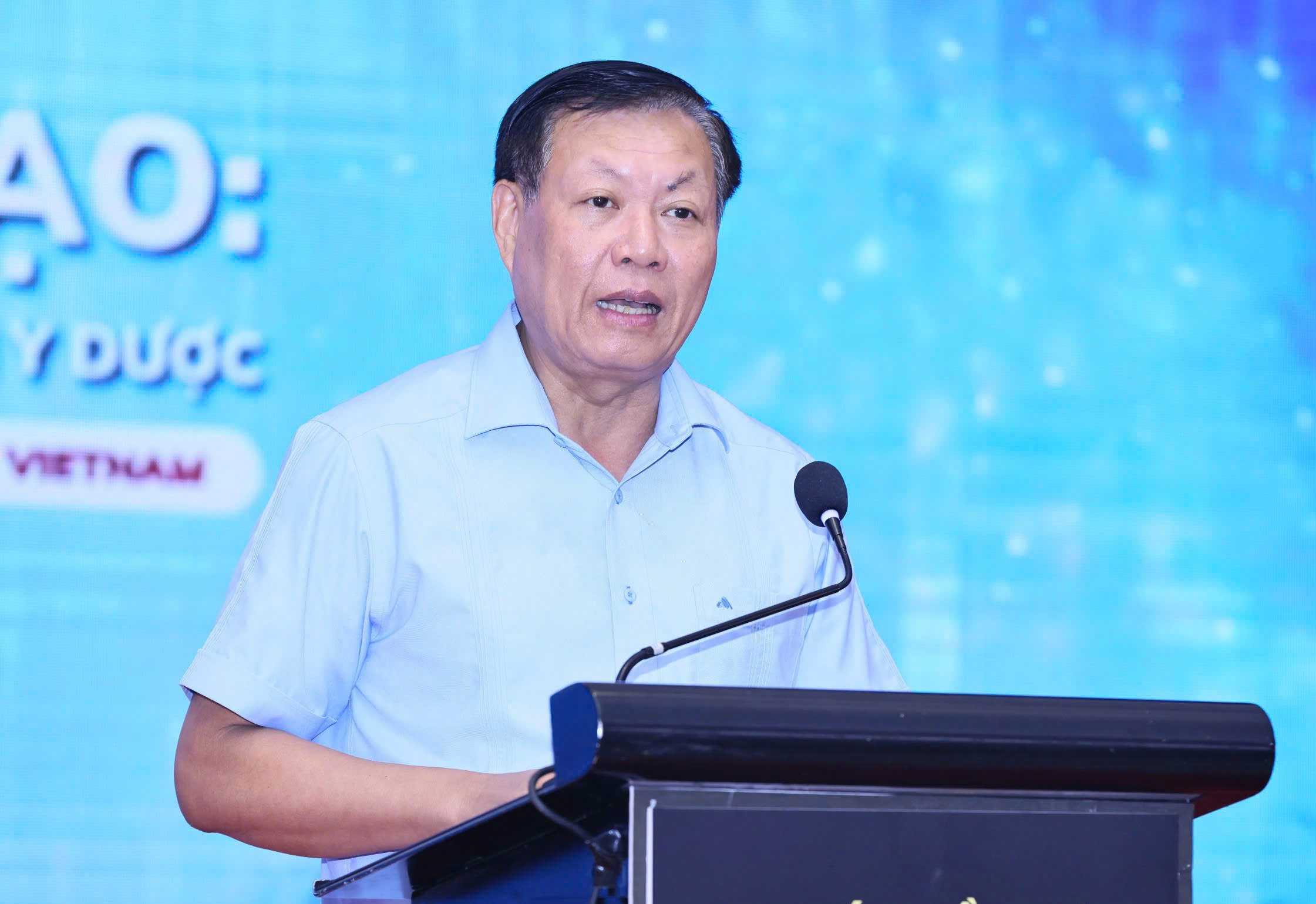 Nhiều ch&iacute;nh s&aacute;ch ưu ti&ecirc;n ph&aacute;t triển ng&agrave;nh dược phẩm- Ảnh 1.