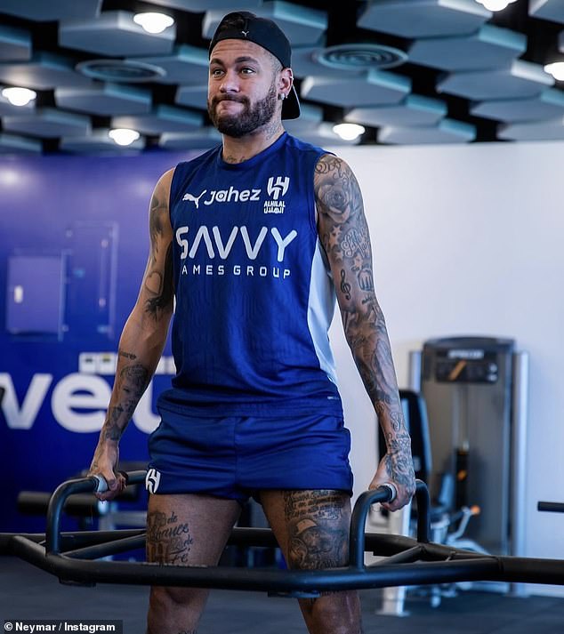 Neymar dần bị Al-Hilal ch&aacute;n v&igrave; th&aacute;i độ ngo&agrave;i s&acirc;n cỏ- Ảnh 1.