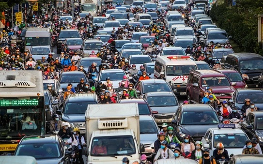 B&aacute;o in Người Lao Động 27-9: Đề xuất chưa thu ph&iacute; &ocirc; t&ocirc; v&agrave;o trung t&acirc;m TP HCM- Ảnh 2.