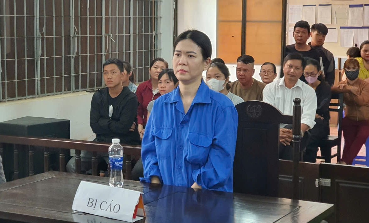 Người phụ nữ đ&acirc;m chồng tử vong v&igrave; hay... đi nhậu- Ảnh 1.