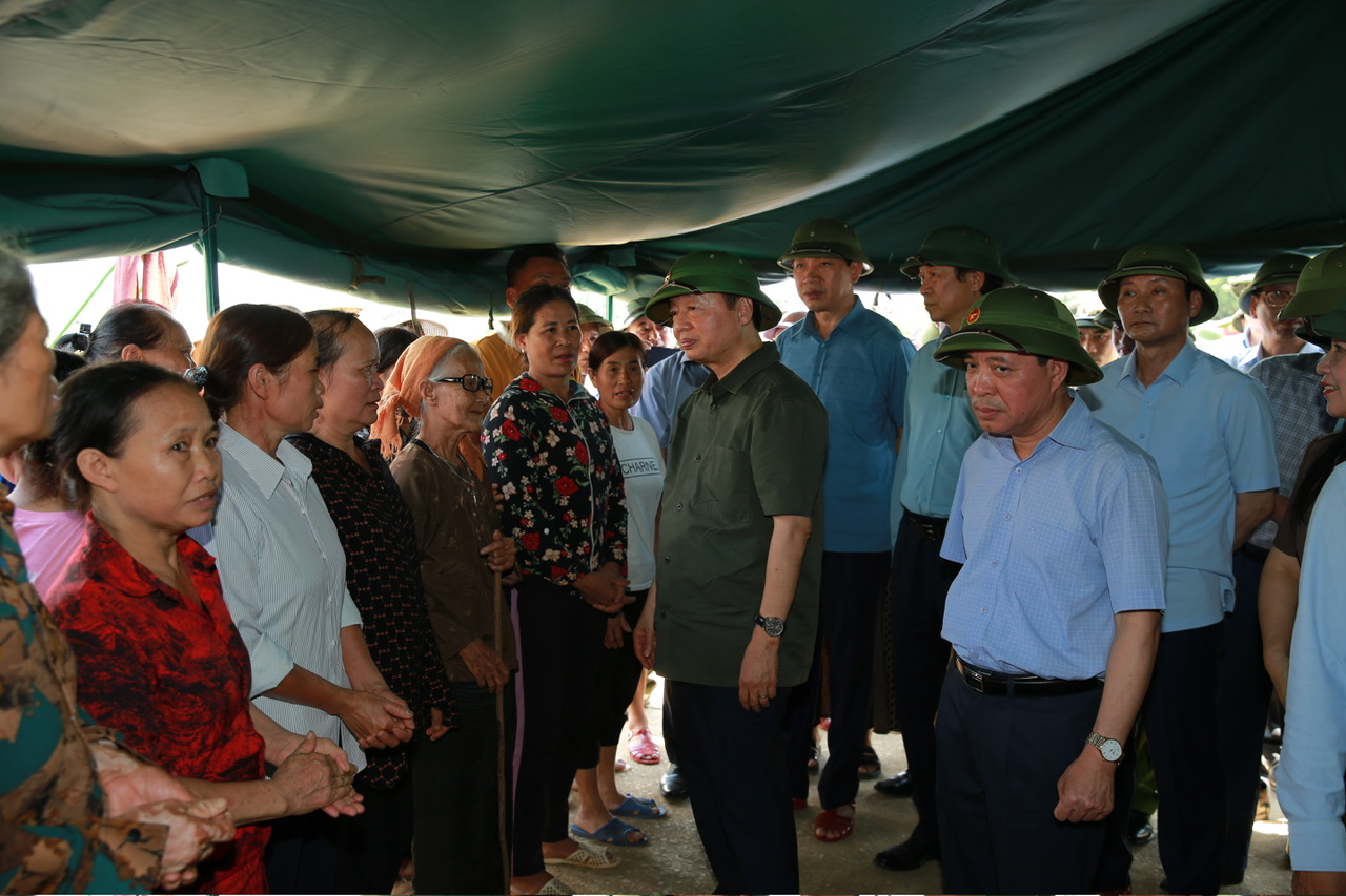 Ph&oacute; Thủ tướng chỉ đạo khắc phục sau mưa lũ tại Thanh H&oacute;a- Ảnh 4.