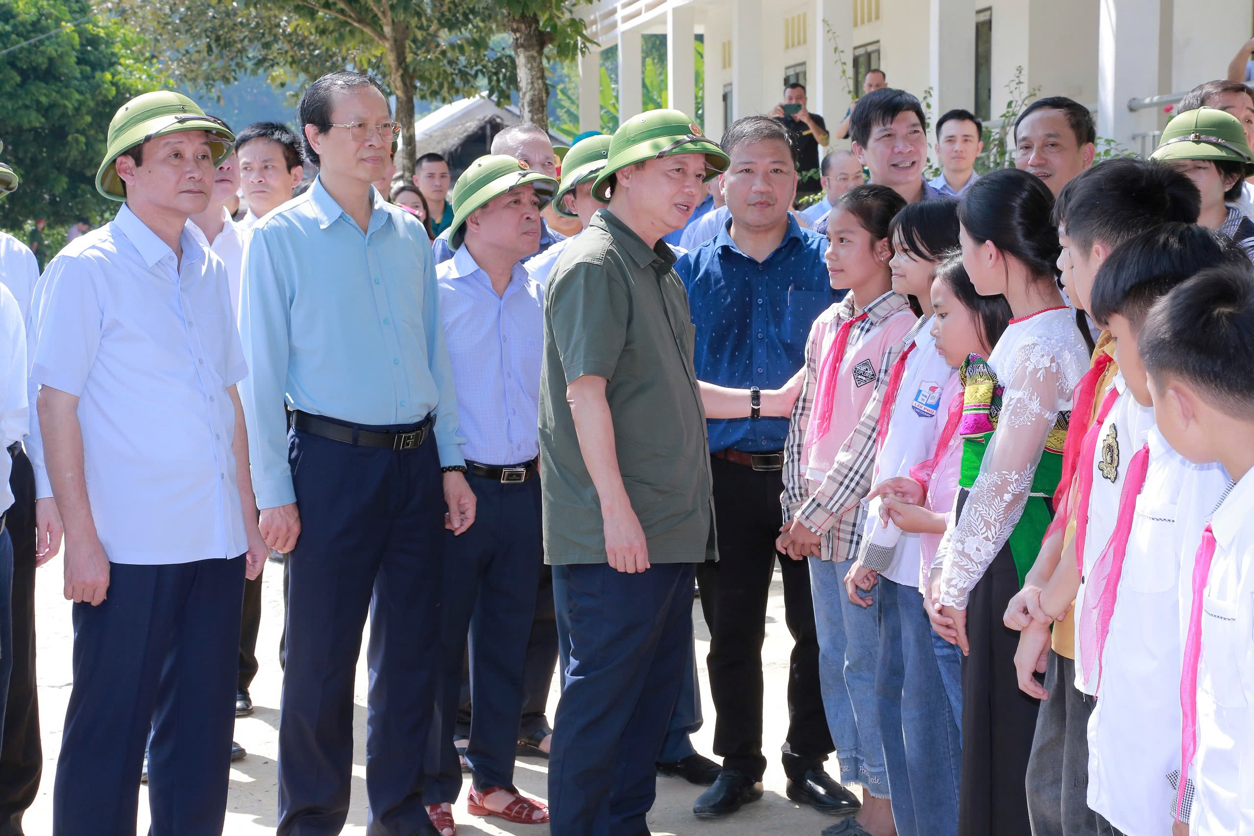 Ph&oacute; Thủ tướng chỉ đạo khắc phục sau mưa lũ tại Thanh H&oacute;a- Ảnh 2.
