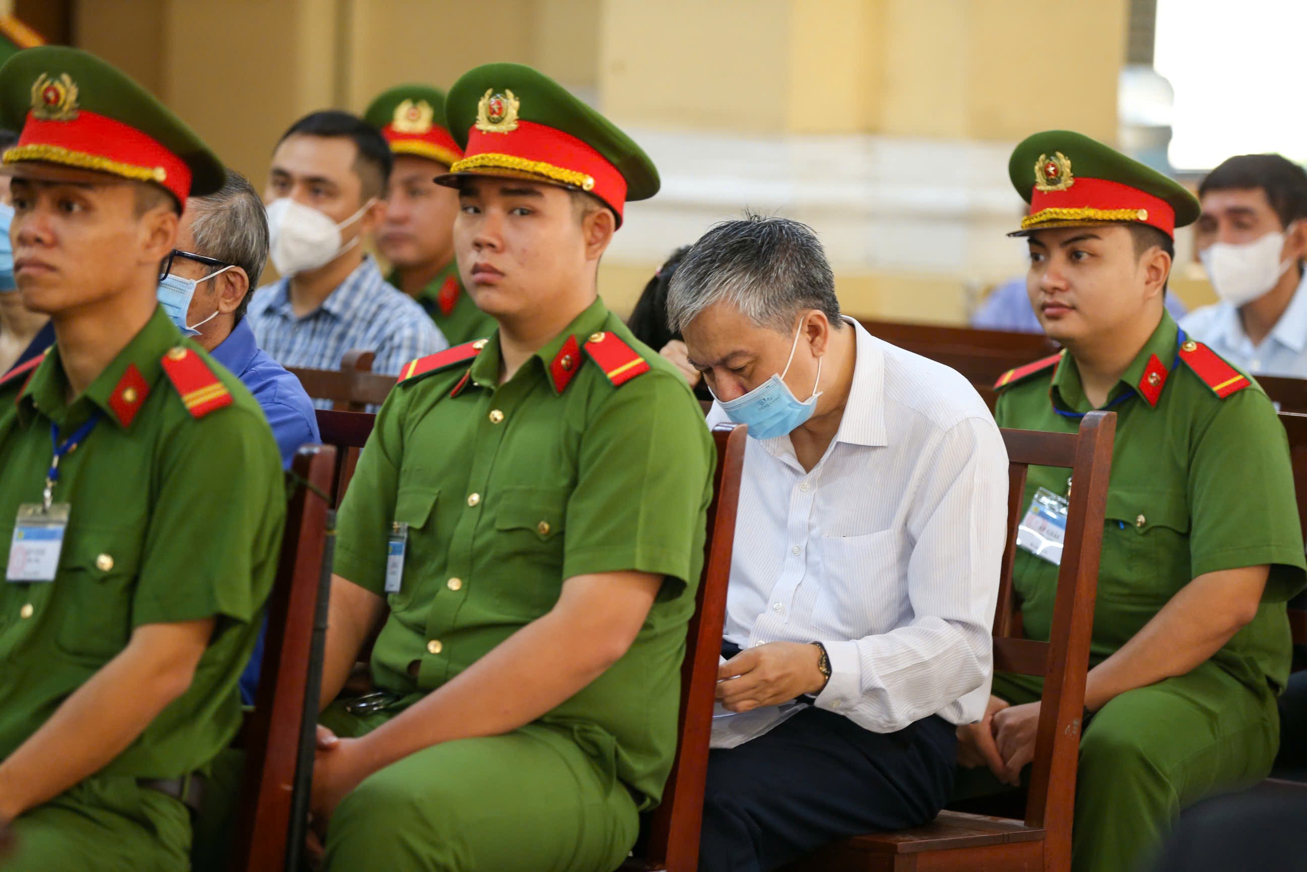 Những y&ecirc;u cầu của vợ &ocirc;ng Nguyễn Tiến Th&agrave;nh trong vụ &aacute;n Vạn Thịnh Ph&aacute;t giai đoạn 2- Ảnh 1.